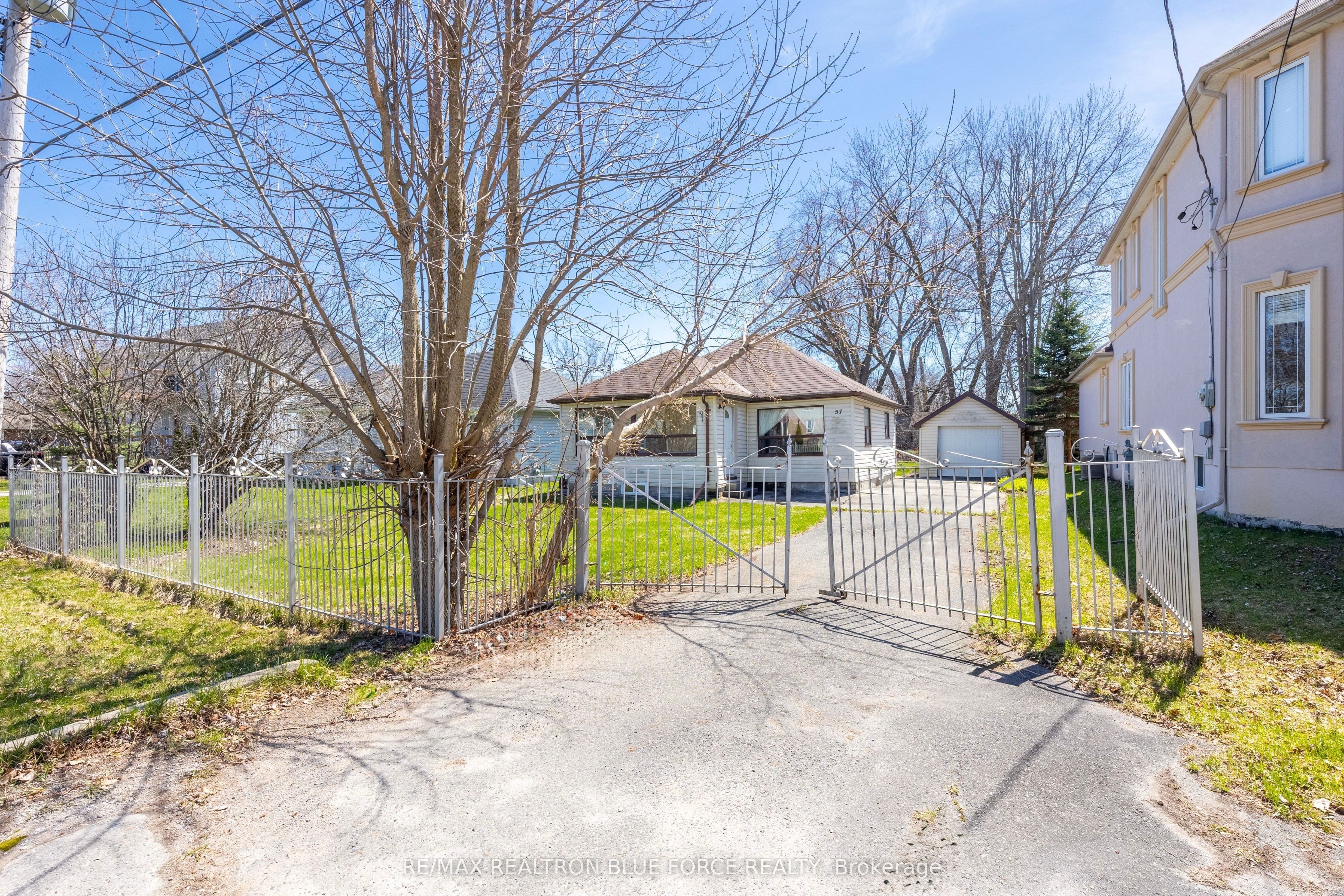 57 Lakeshore Road, Georgina, ON L0E 1N0 photo 5
