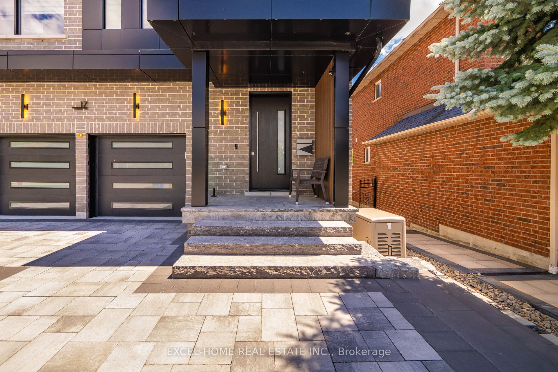 17 Leyburn Avenue, Richmond Hill, ON L4C 0R2 photo 5