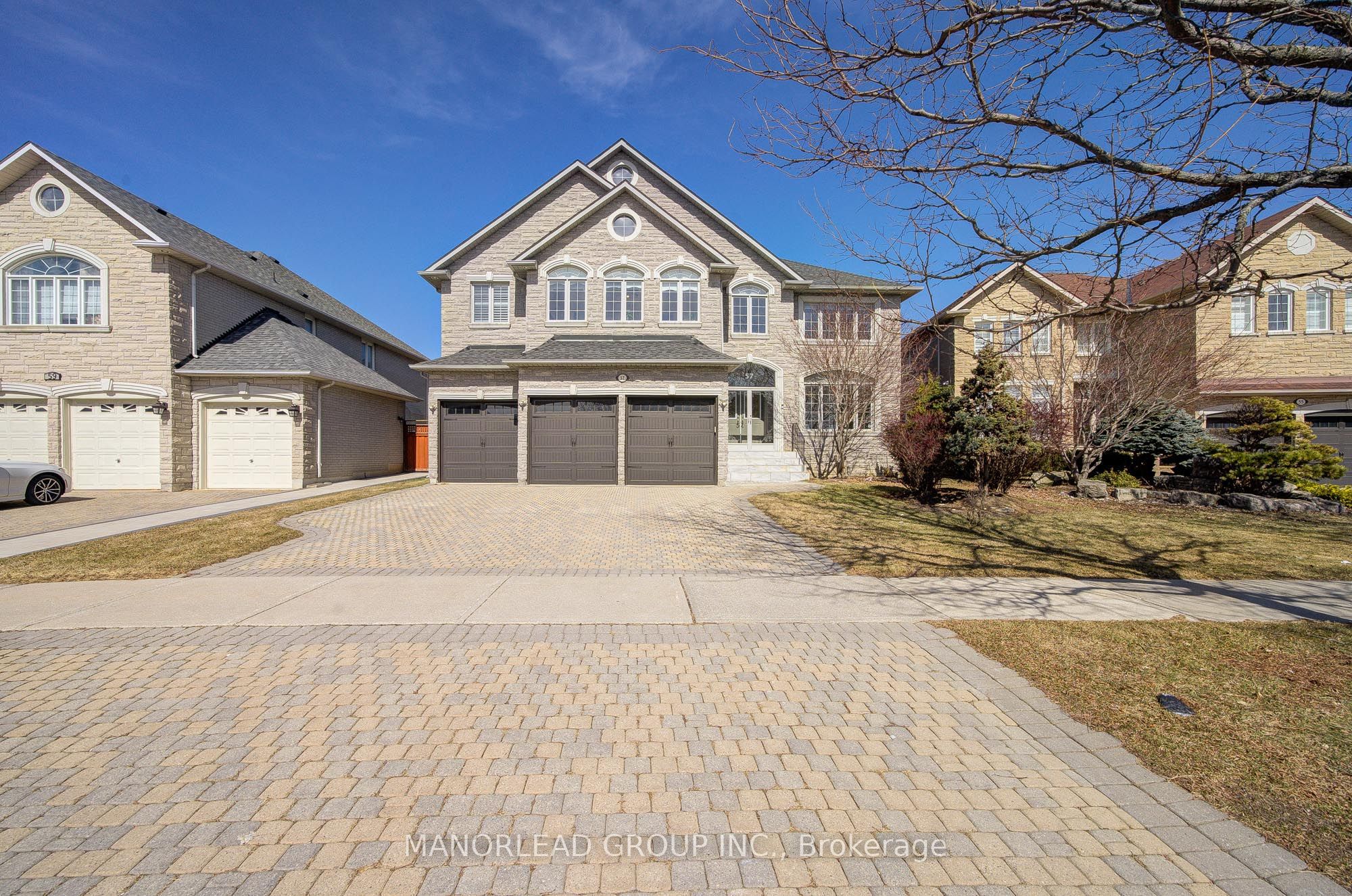 57 Frybrook Crescent, Richmond Hill, ON L4B 4B9 photo 2