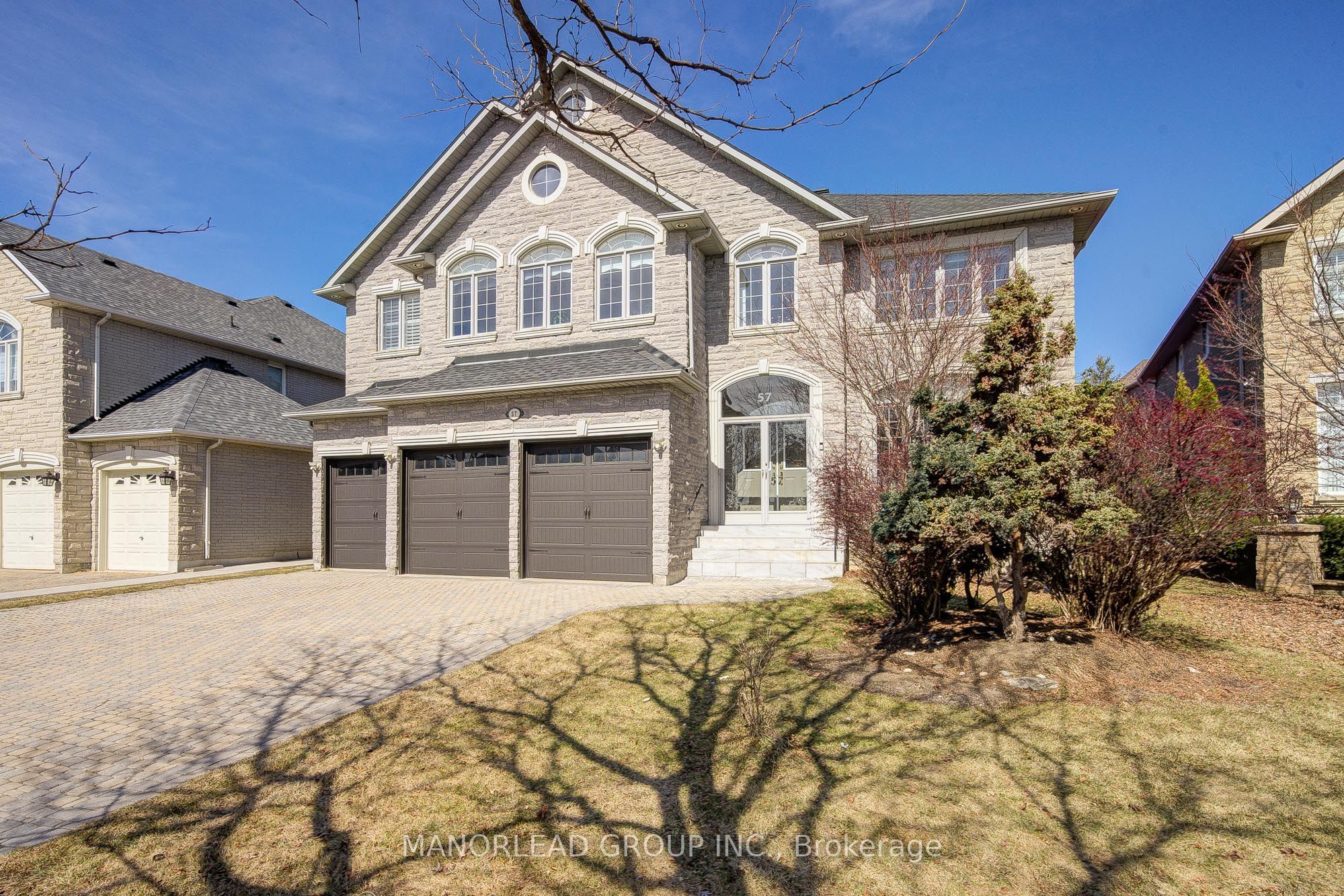 57 Frybrook Crescent, Richmond Hill, ON L4B 4B9 photo 3
