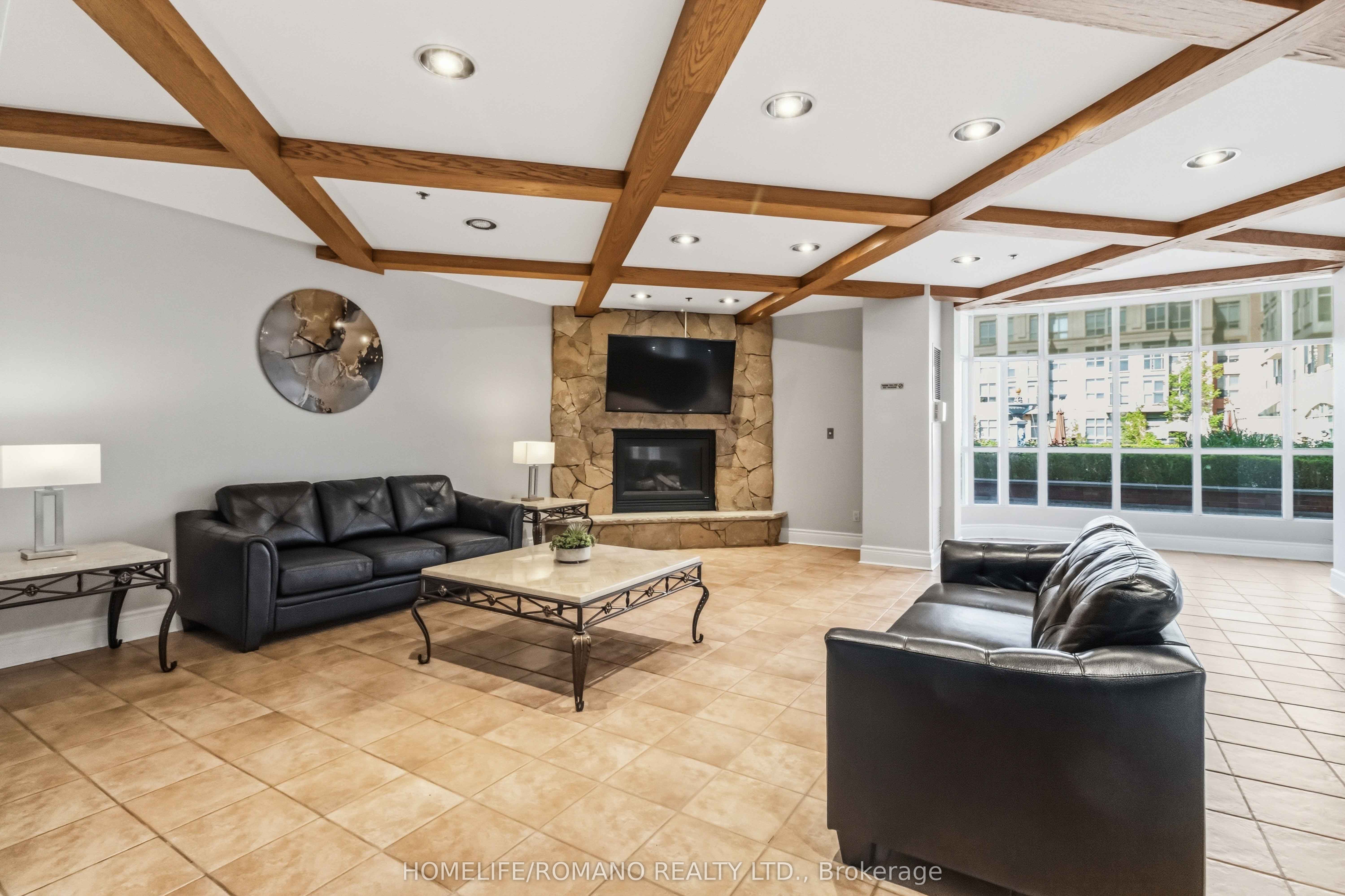 7373 Martingrove Road 614, Vaughan, ON L4L 9K1 photo 3