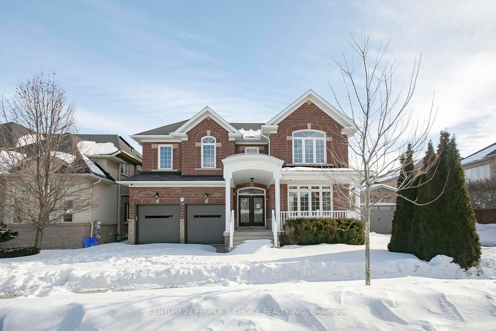 35 Morland Crescent, Aurora, ON L4G 7Z2