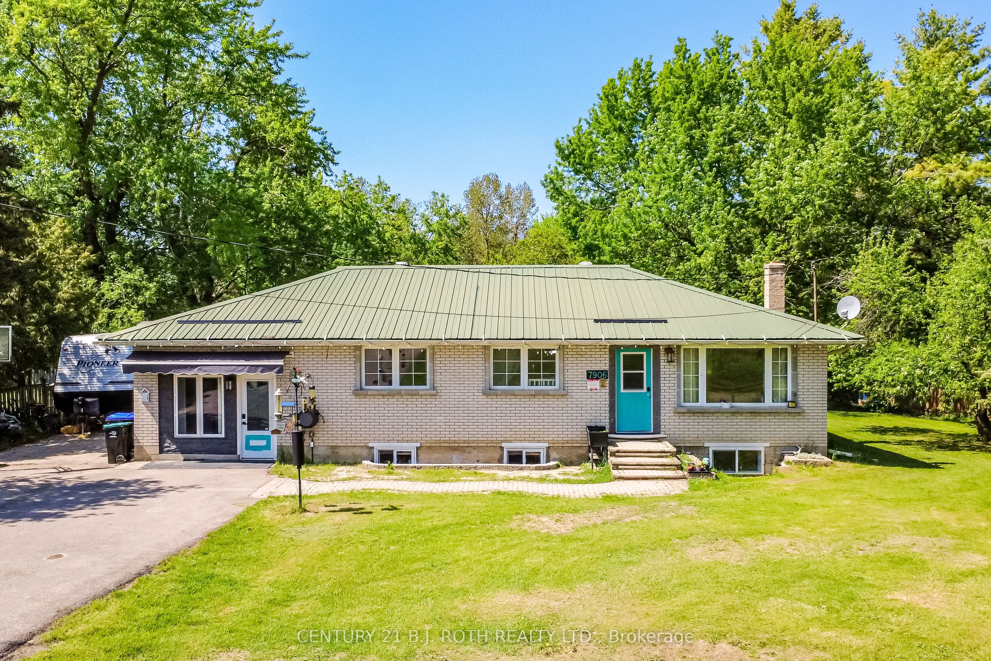 7906 Main Street, Adjala-Tosorontio, ON L0M 1J0 photo 5