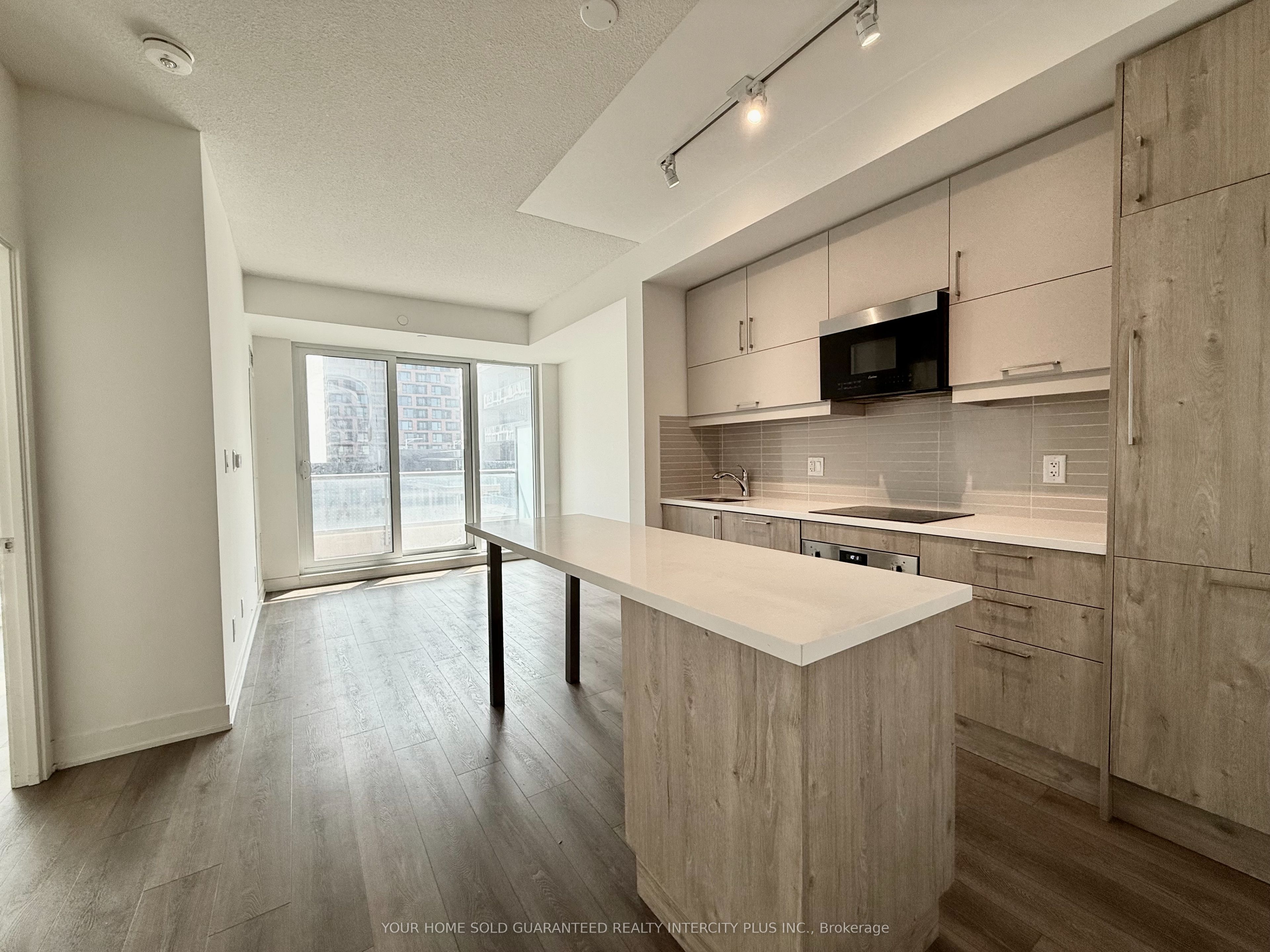 8119 Birchmount Road 1202, Markham, ON L6G 0H5 photo 5