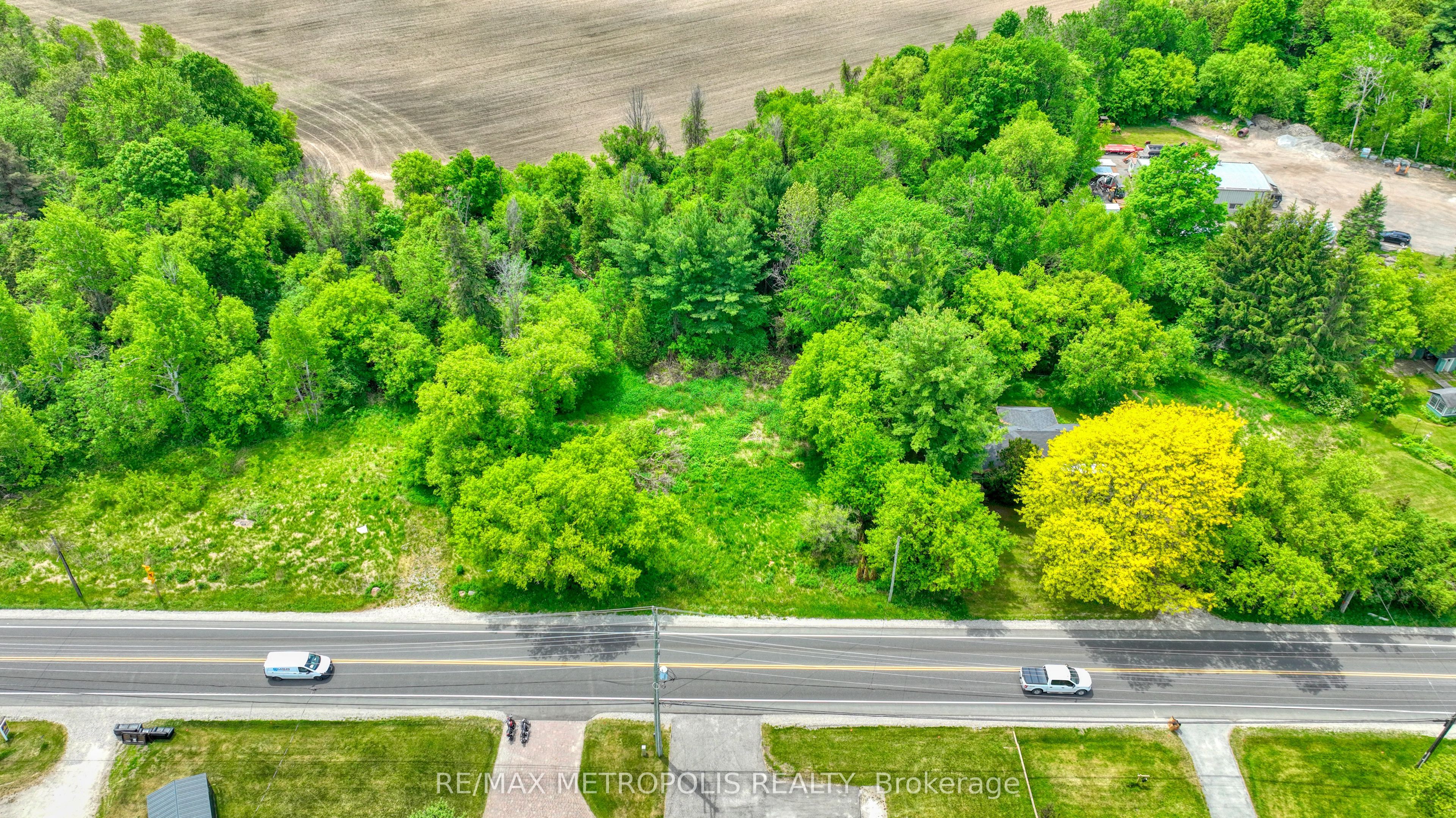 4605 Lloydtown Aurora Road, King, ON L7B 0E3 photo 2