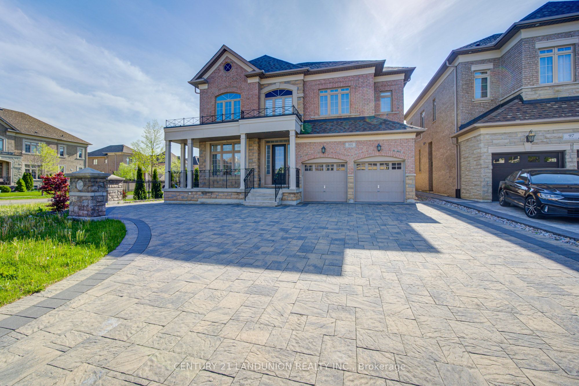 101 Silver Sterling Crescent, Vaughan, ON L4H 4C5 photo 2