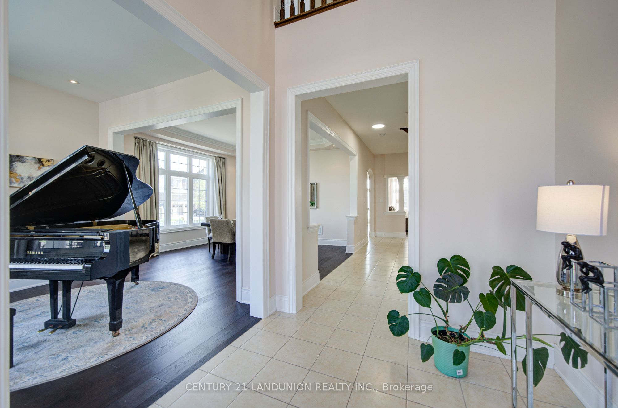 101 Silver Sterling Crescent, Vaughan, ON L4H 4C5 photo 4