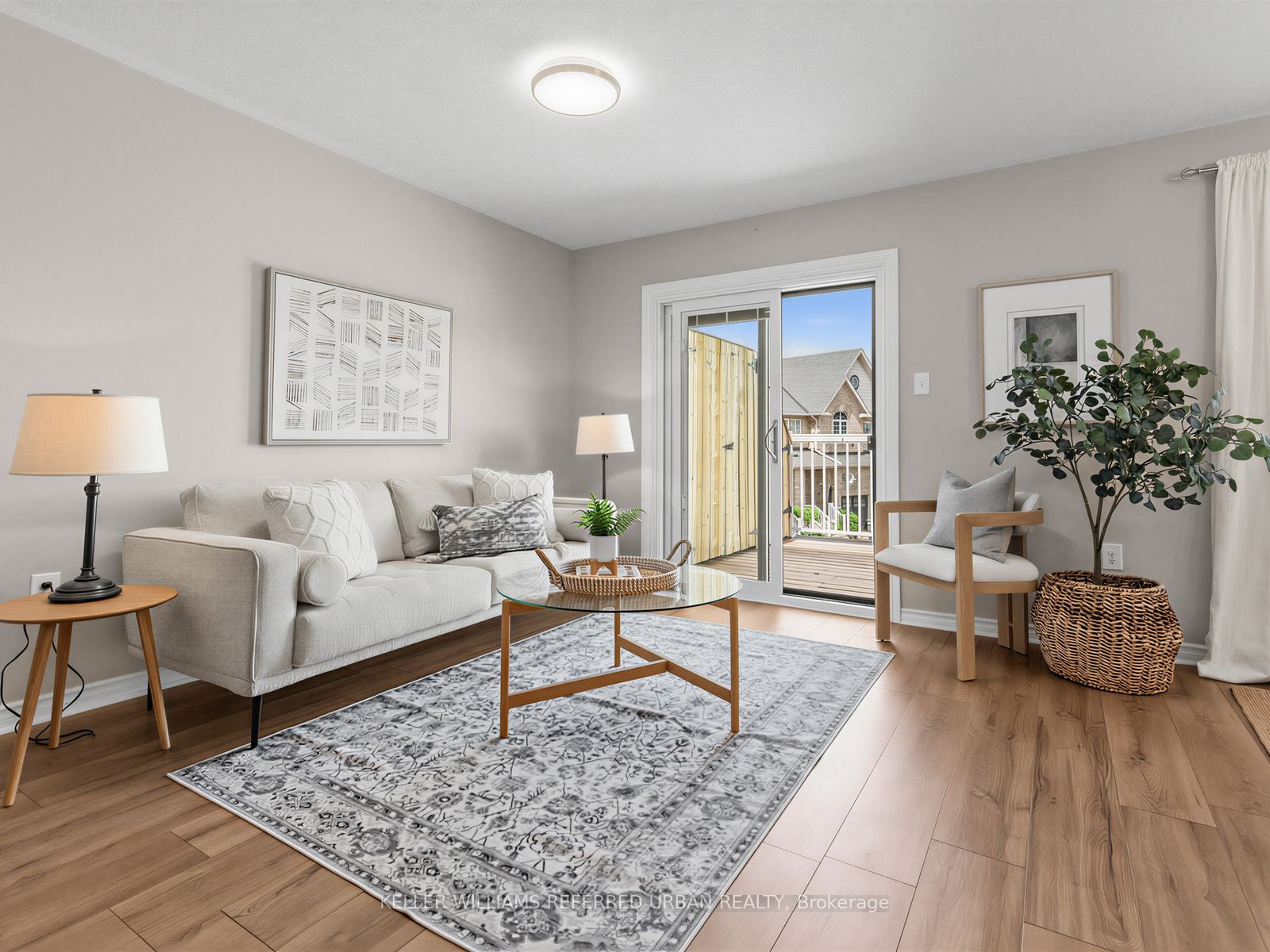 5 Caserta Street, Georgina, ON L4P 0E6 photo 4