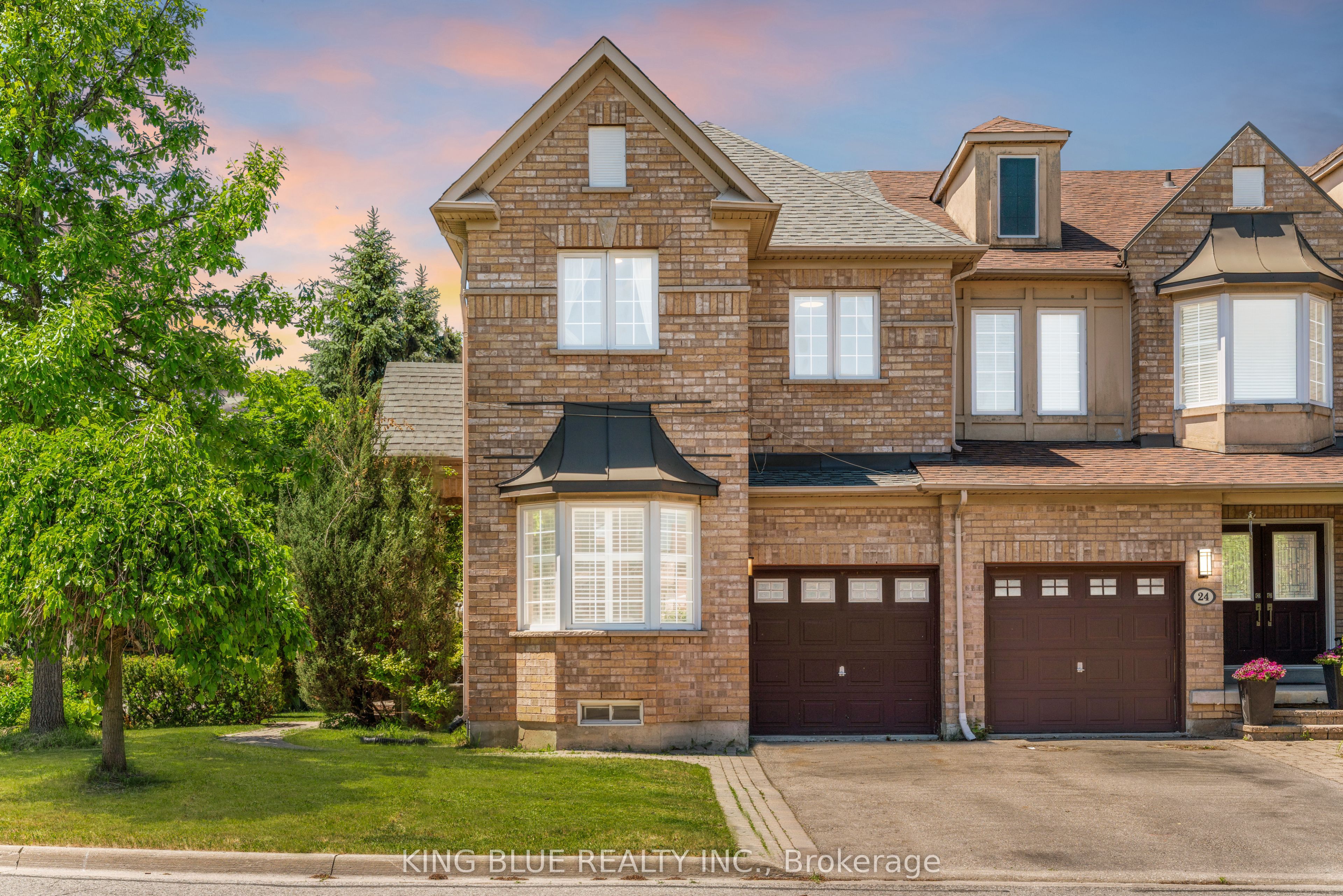 26 Lander Crescent, Vaughan, ON L4J 8V2 photo 4
