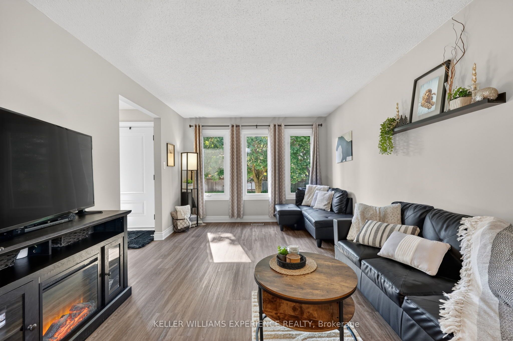 315 Hemlock Drive, Whitchurch-Stouffville, ON L4A 5A7 photo 5