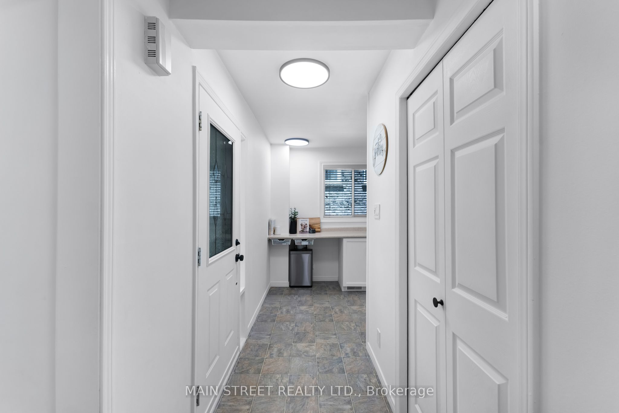 203 Colborne Street, Bradford West Gwillimbury, ON L3Z 2R6 photo 5