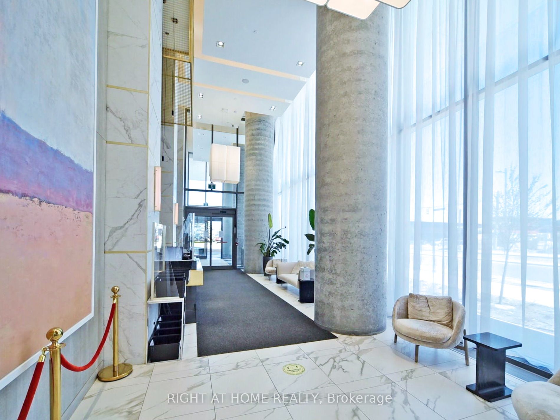 950 Portage Parkway 5608, Vaughan, ON L4K 0J7 photo 5