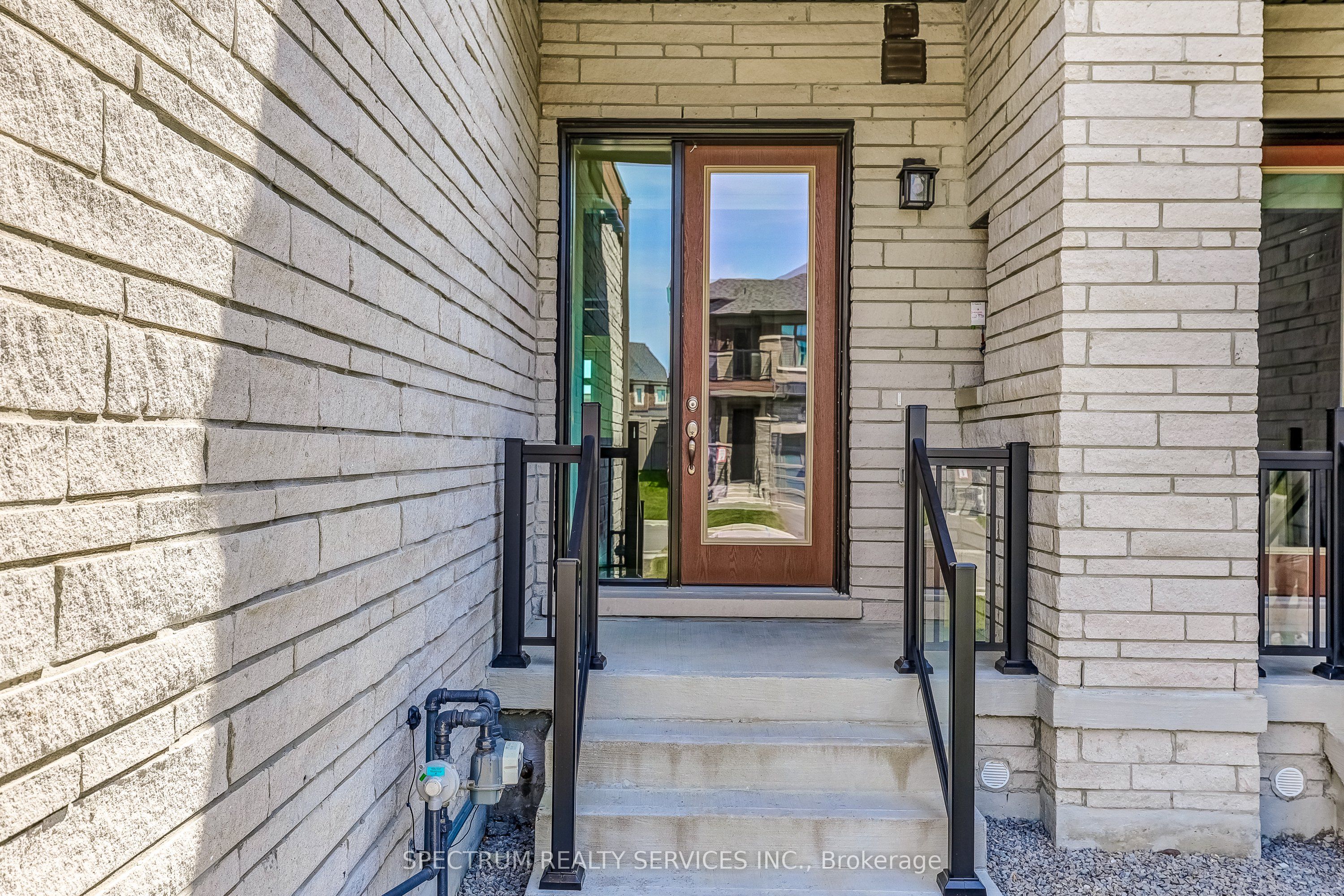 72 Adario Crescent, Vaughan, ON L3L 0G3 photo 4