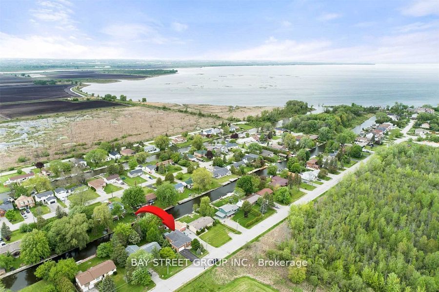 722A Lake Drive S, Georgina, ON L4P 1V1 photo 2