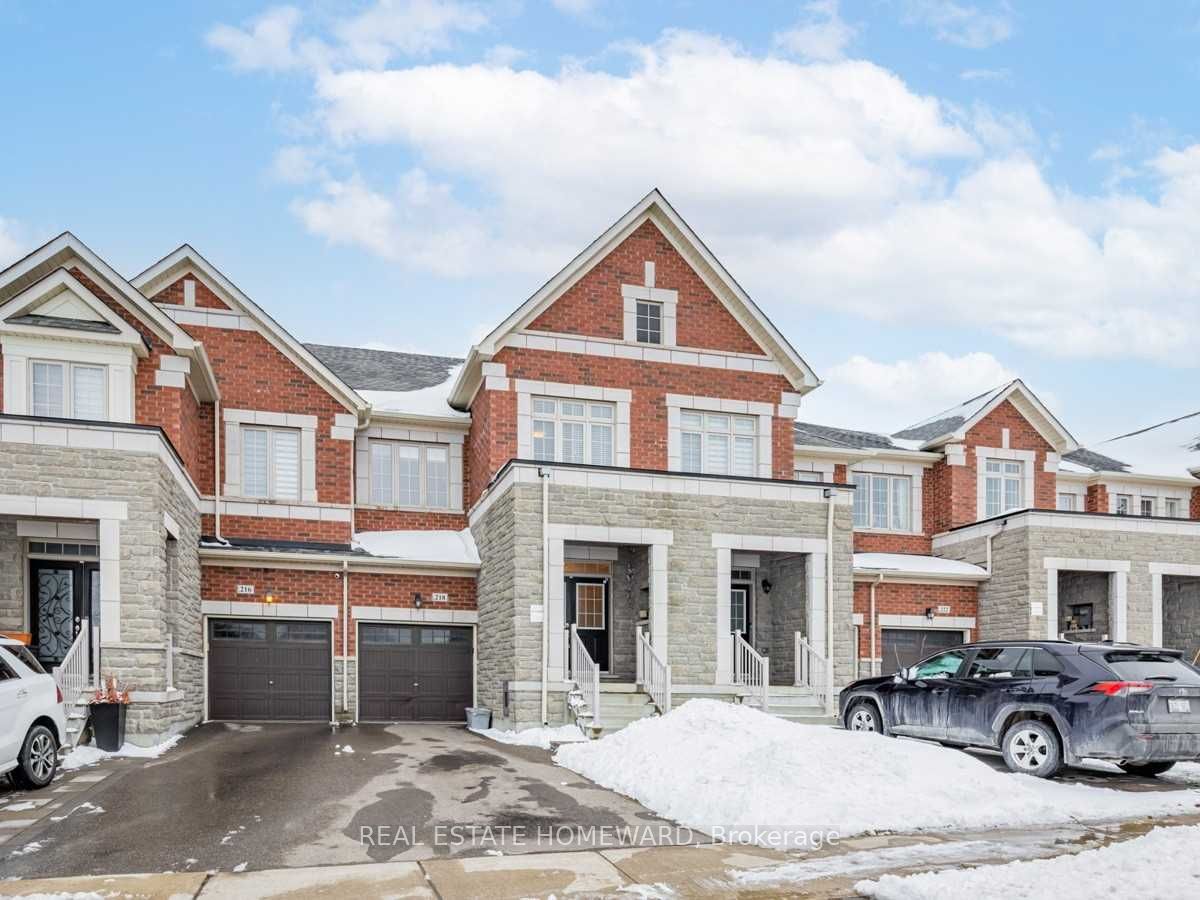 218 Roy Harper Avenue, Aurora, ON L4G 7C4