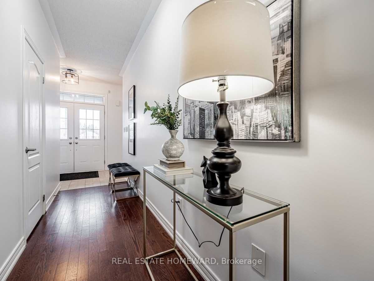 218 Roy Harper Avenue, Aurora, ON L4G 7C4 photo 5