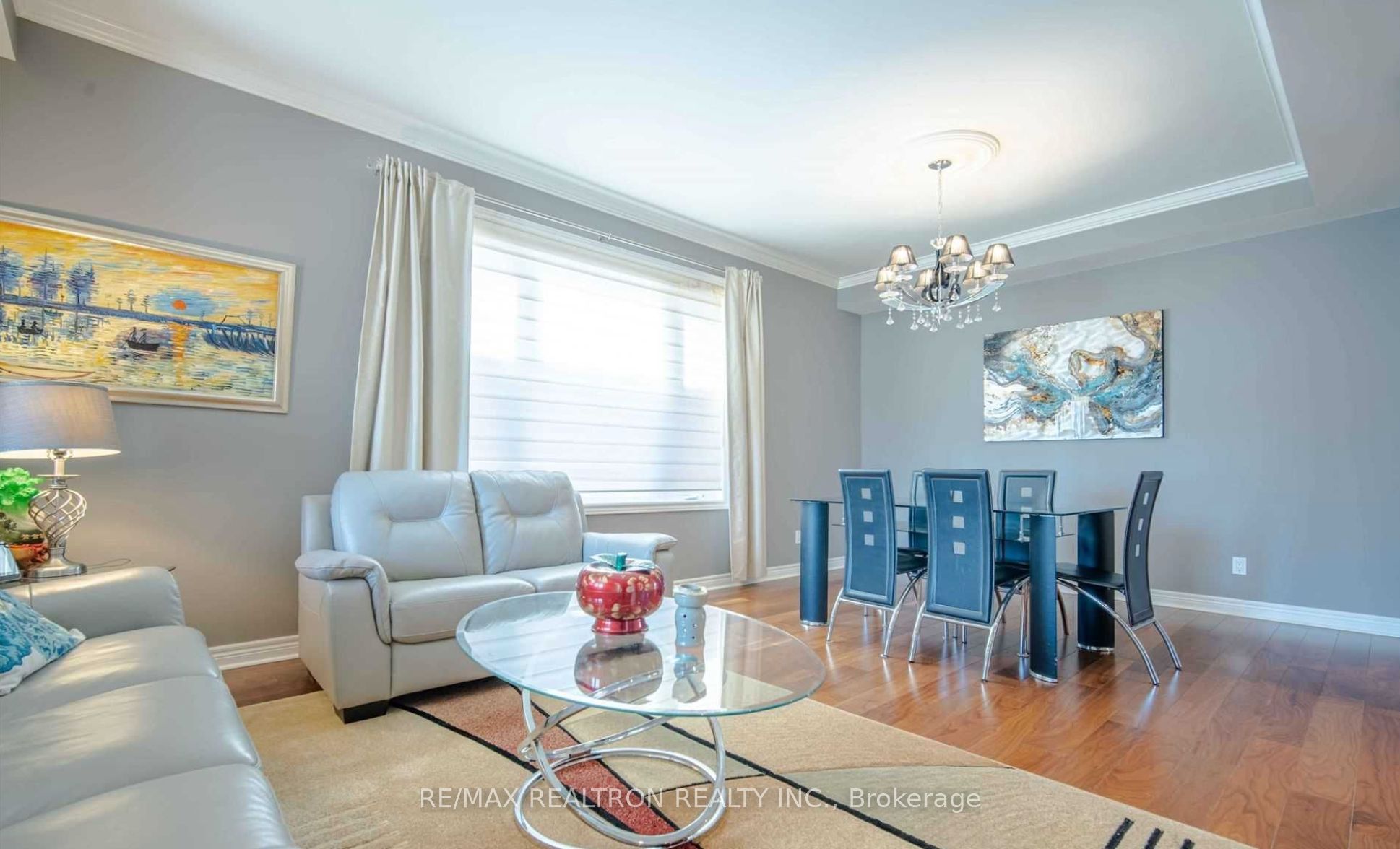 18 Ravine Edge Drive, Richmond Hill, ON L4E 4J2 photo 4