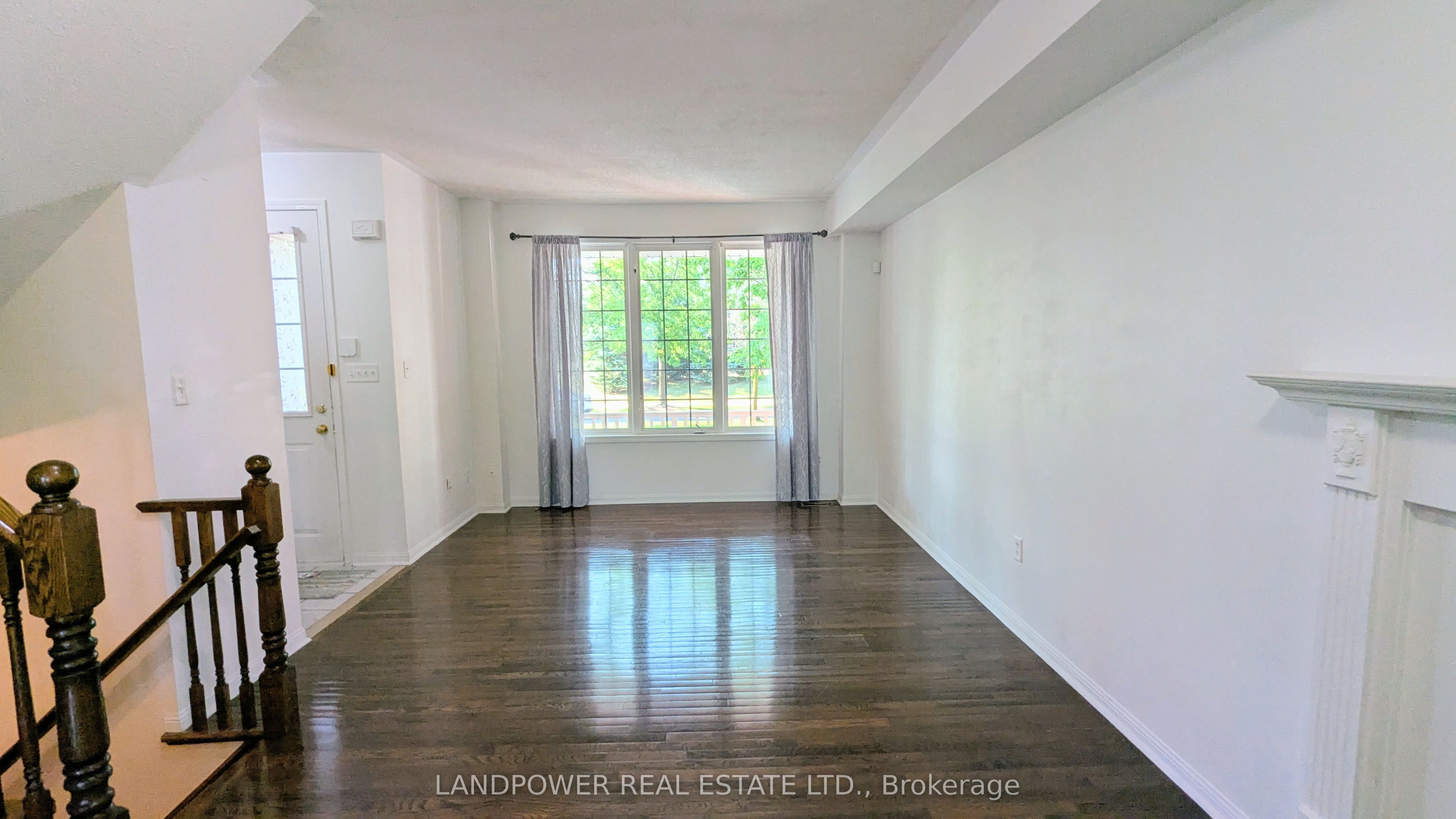 81 White's Hill Avenue, Markham, ON L6B 1C2 photo 3