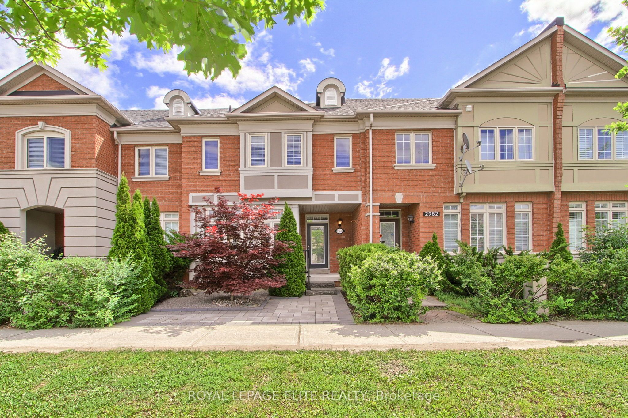 2980 Bur Oak Avenue, Markham, ON L6B 1B6 photo 2