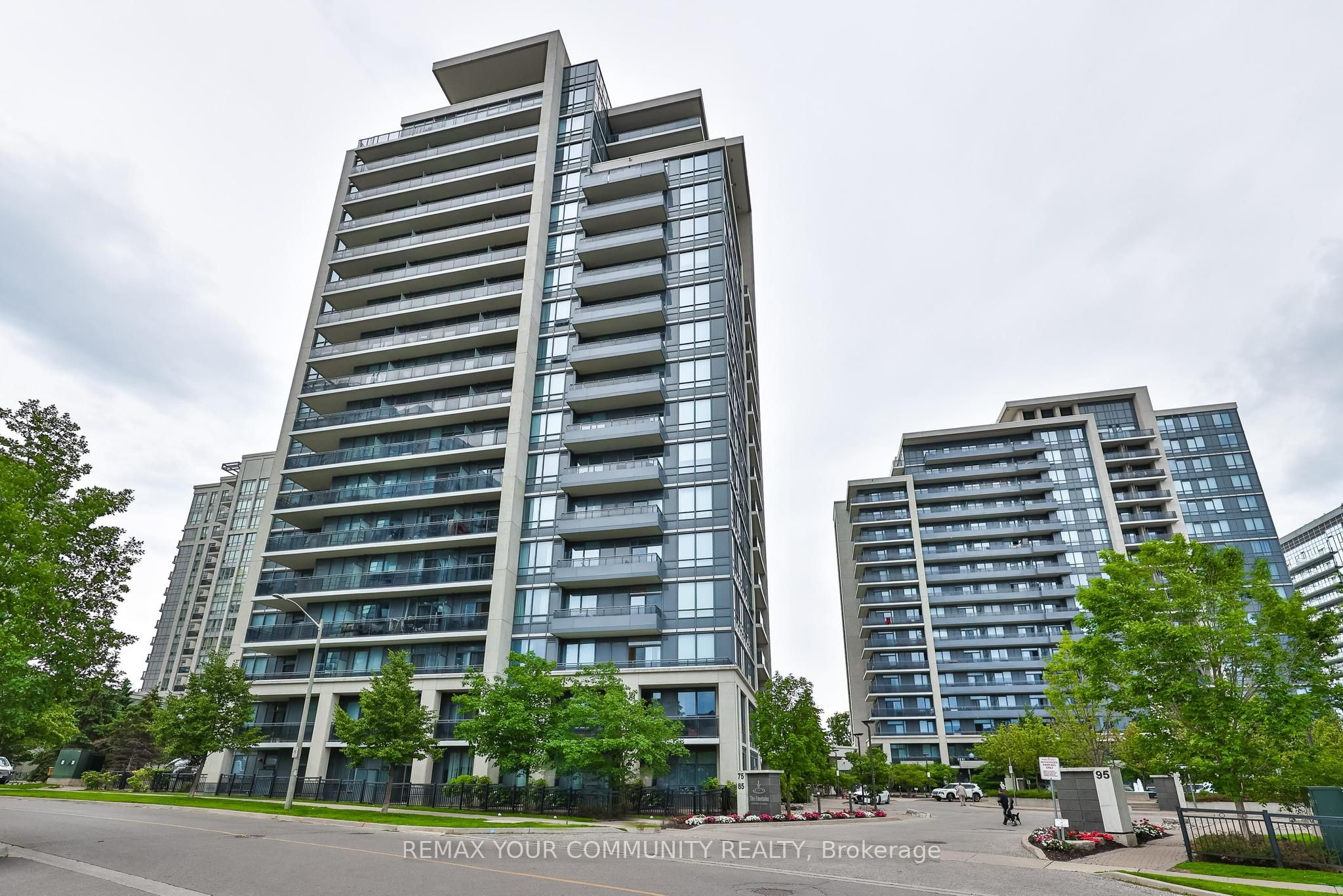 75 North Park Road 1601, Vaughan, ON L4J 0H8