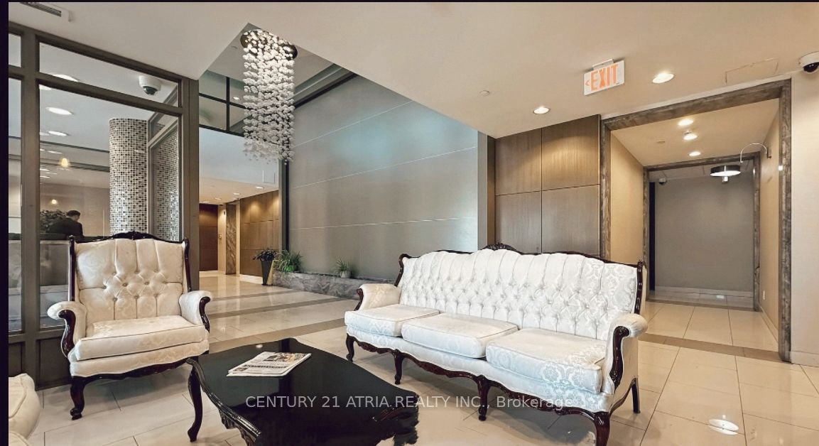 75 Norman Bethune Avenue 310, Richmond Hill, ON L4B 0B6 photo 2