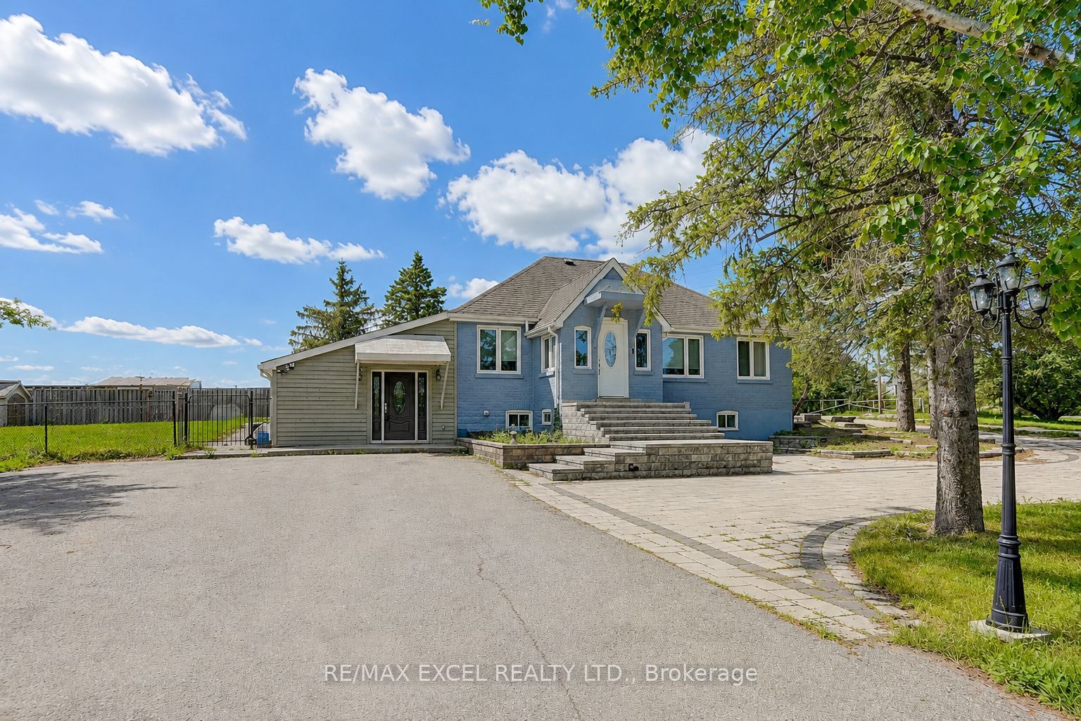 12986 Highway 48, Whitchurch-Stouffville, ON L4A 3W6
