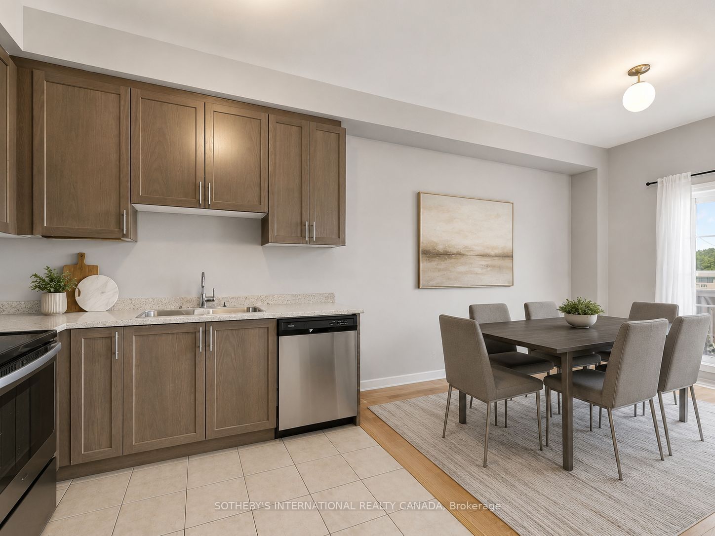 71 Daniele Crescent, Bradford West Gwillimbury, ON L3Z 0V7 photo 3