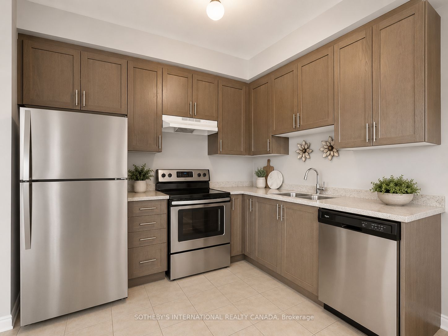 71 Daniele Crescent, Bradford West Gwillimbury, ON L3Z 0V7 photo 4
