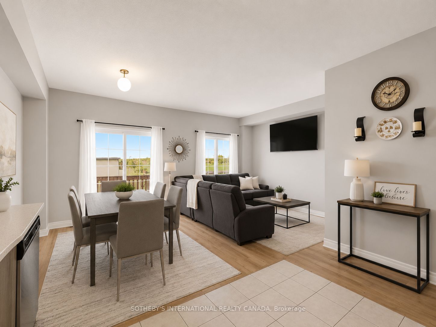 71 Daniele Crescent, Bradford West Gwillimbury, ON L3Z 0V7 photo 5