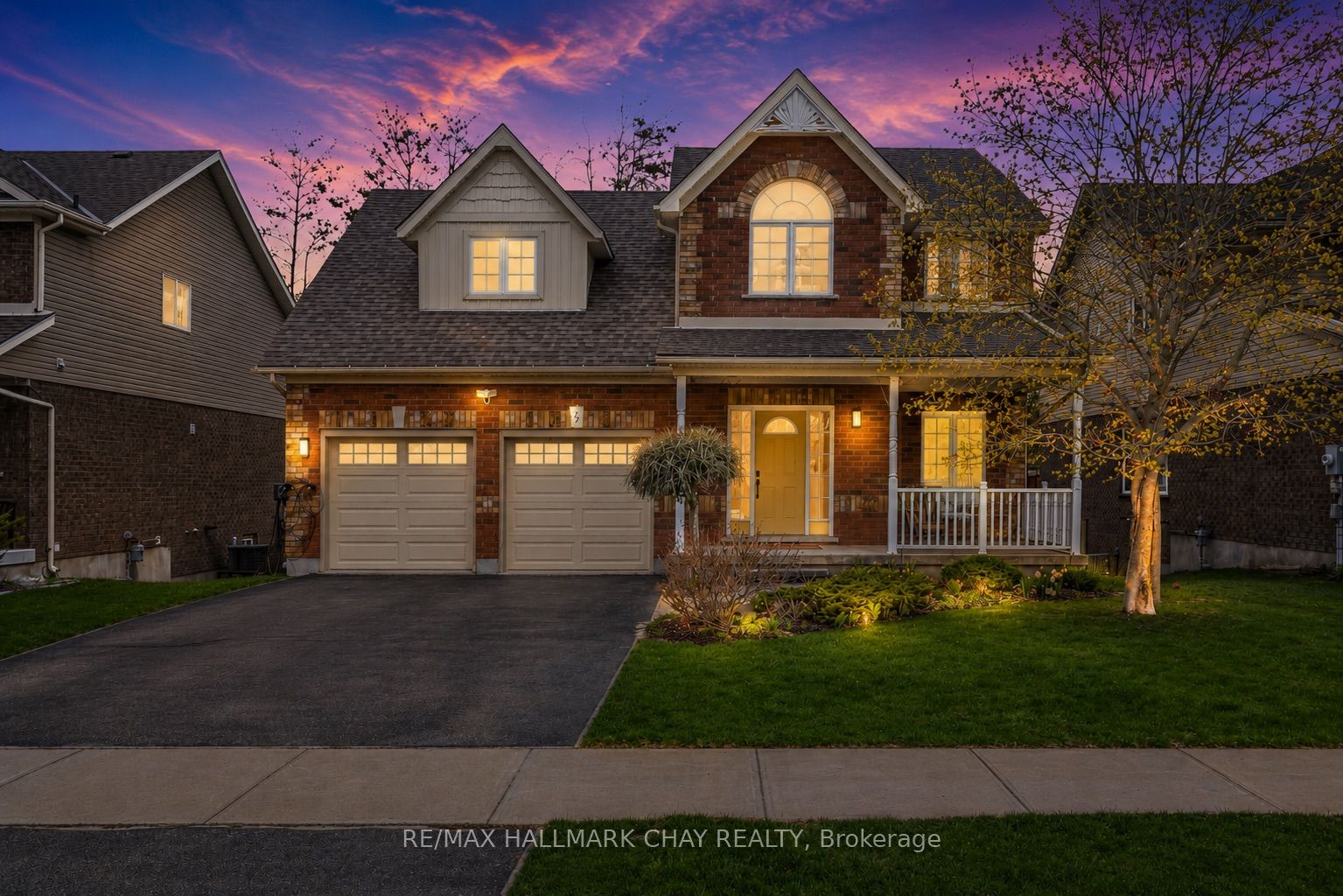 17 Armeda Clow Crescent, Essa, ON L3W 0H7 photo 4