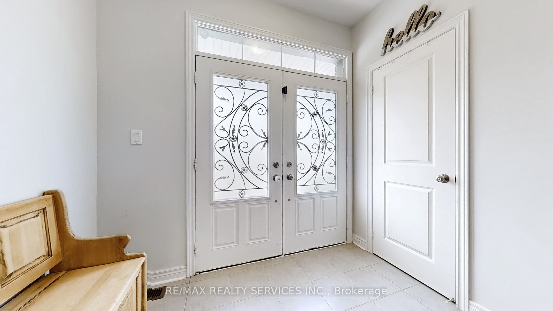 12 Mccabe Lane, New Tecumseth, ON L0G 1W0 photo 3