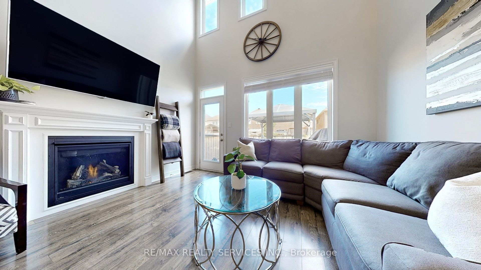 12 Mccabe Lane, New Tecumseth, ON L0G 1W0 photo 5