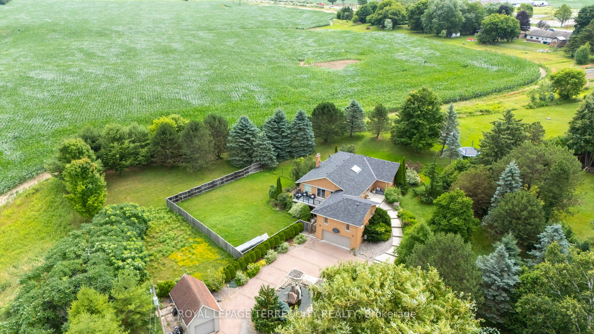 1041 15 Side Road, New Tecumseth, ON L0G 1T0 photo 2