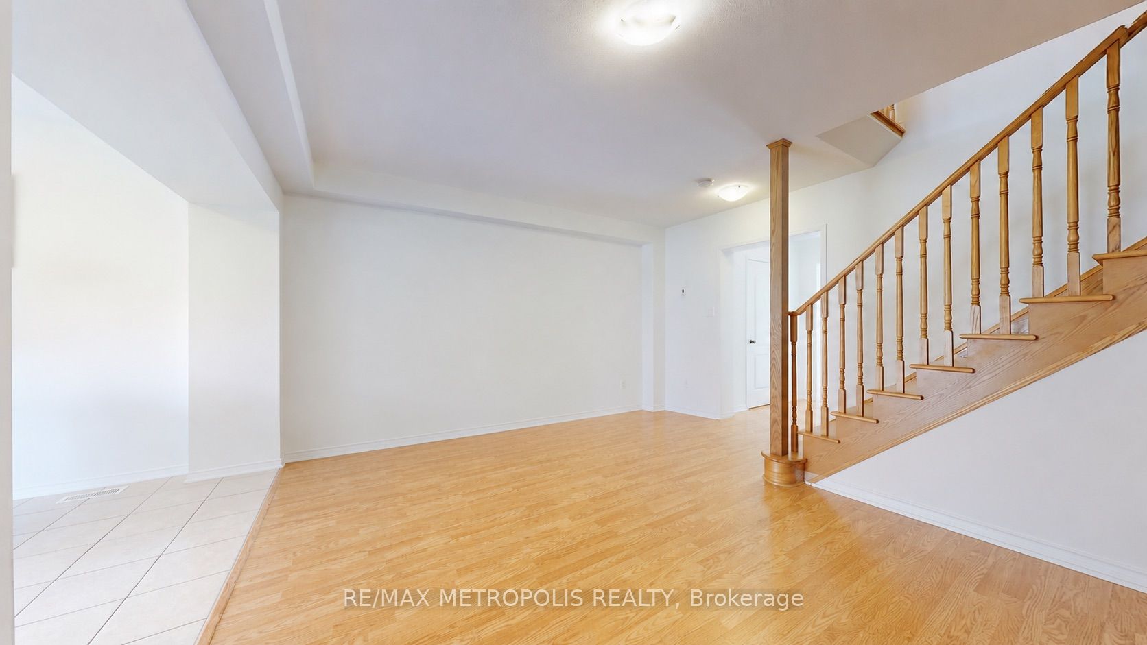 147 John Davis Gate Partial, Whitchurch-Stouffville, ON L4A 1T6 photo 4