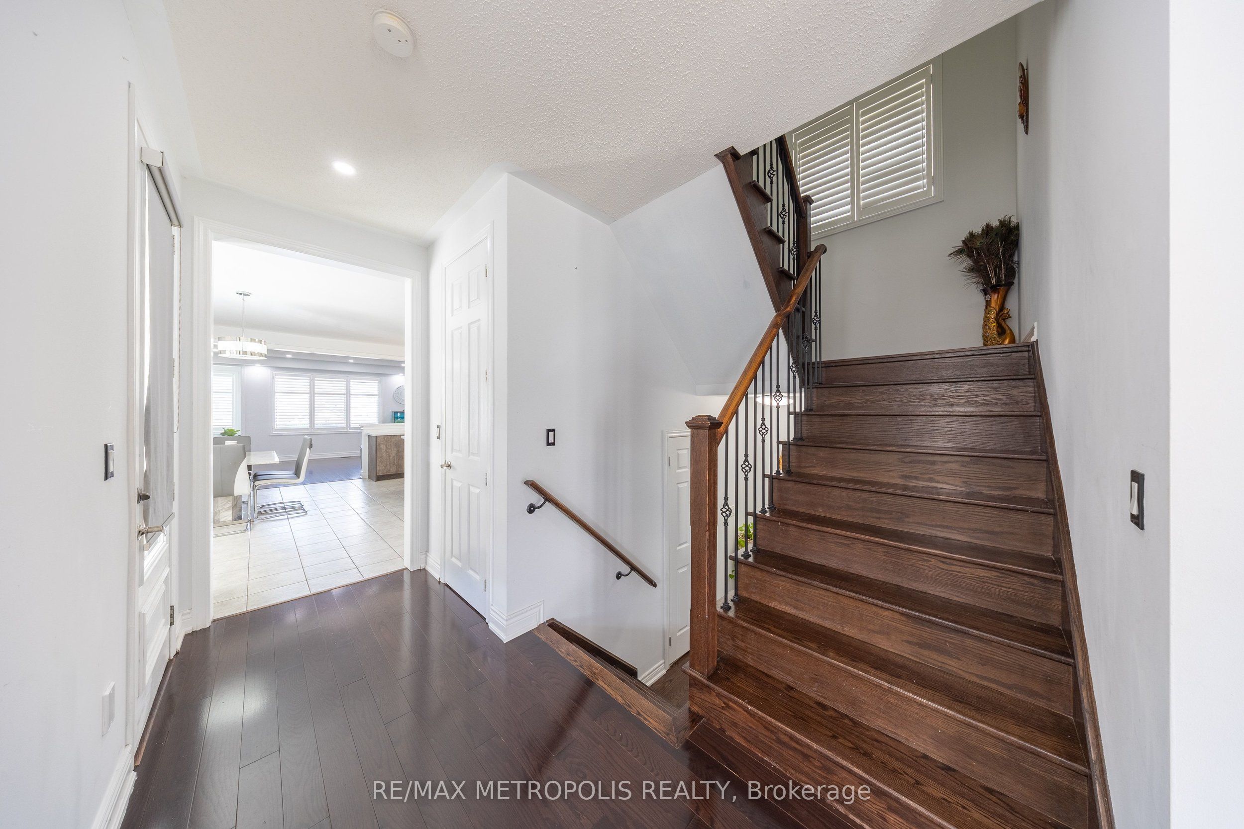 36 Michaelis Street, New Tecumseth, ON L9R 0M8 photo 5