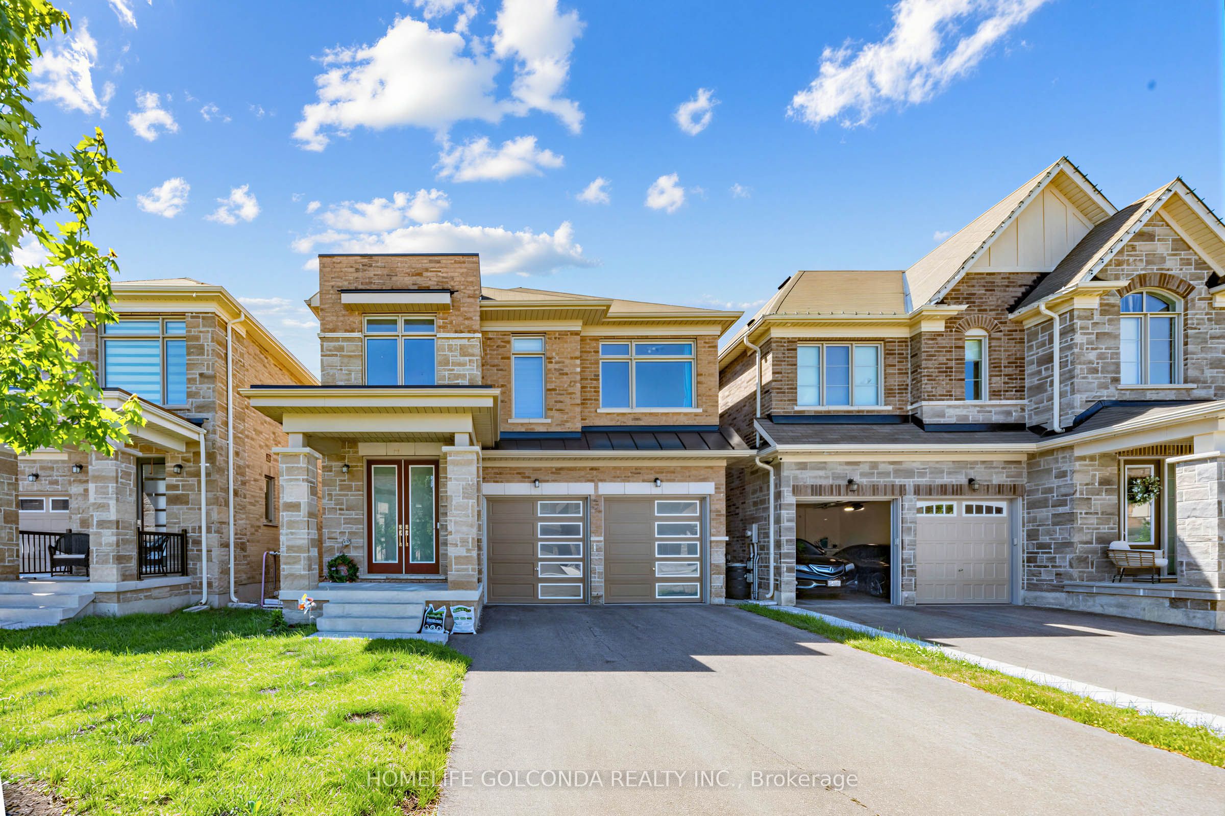 35 sprucedale Sprucedale Way, Whitchurch-Stouffville, ON L4A 4X4