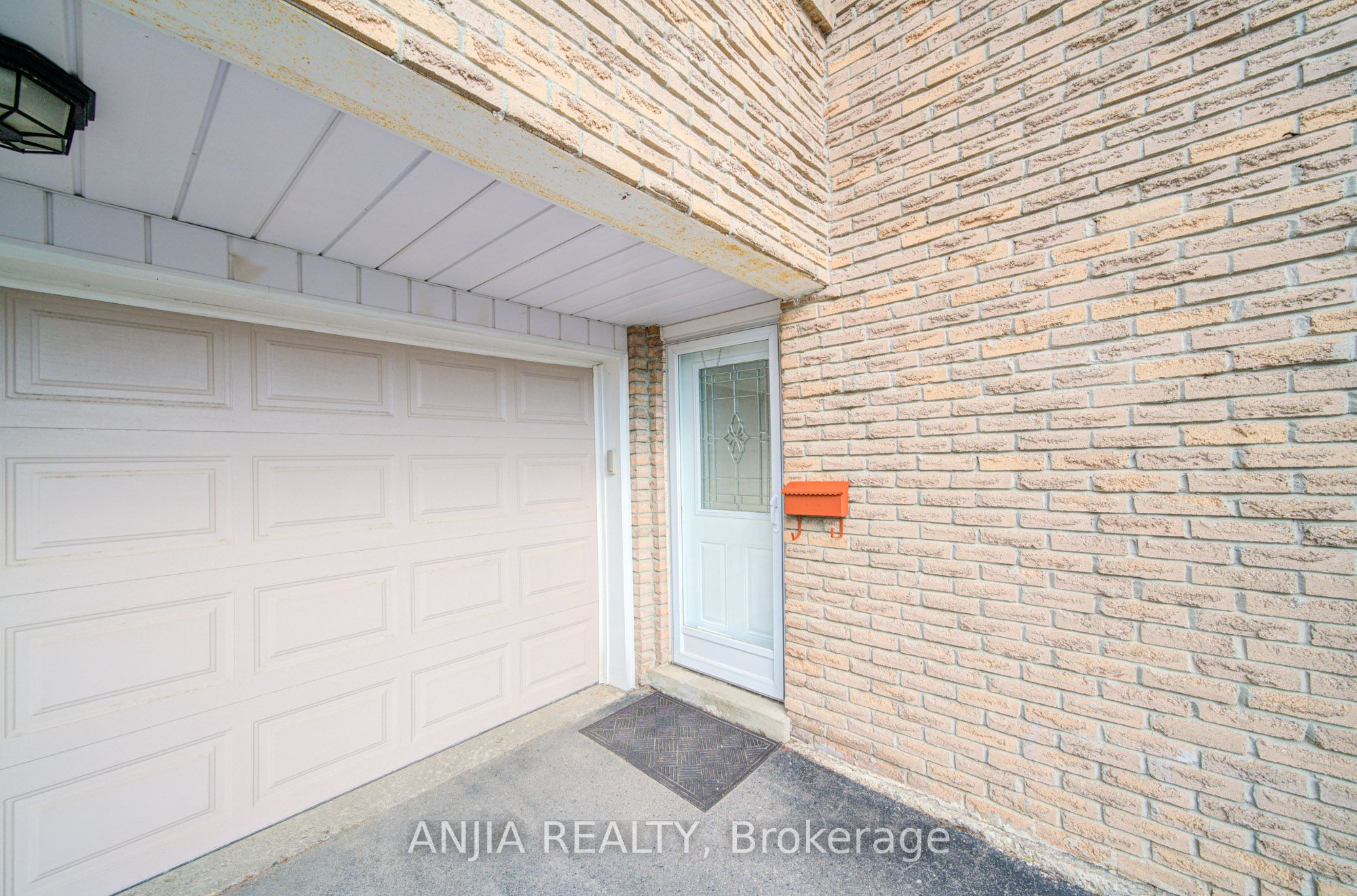 70 Briarwood Road, Markham, ON L3R 2X3 photo 3