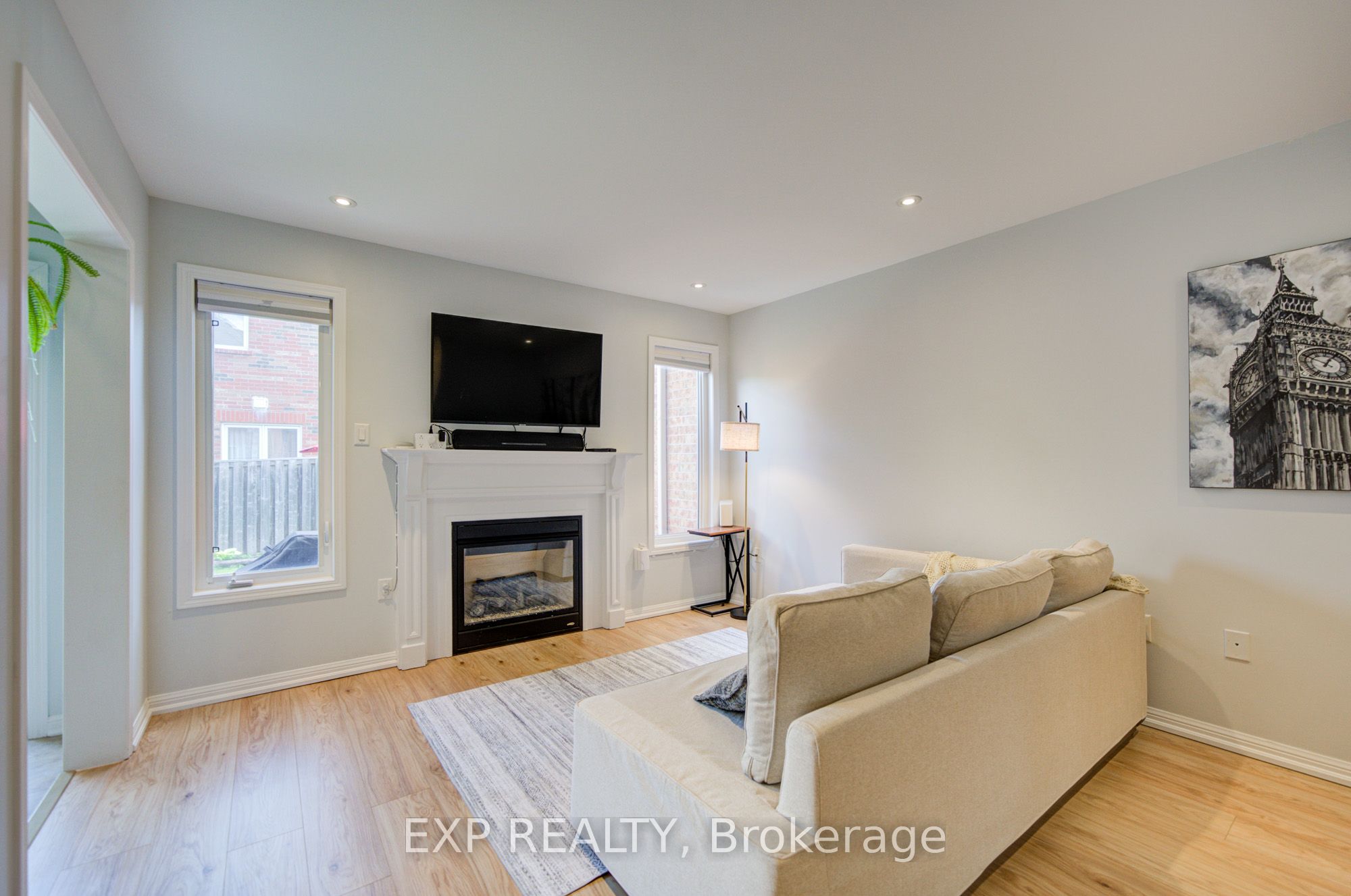 34 Kartok Avenue, Whitchurch-Stouffville, ON L4A 0R2 photo 5