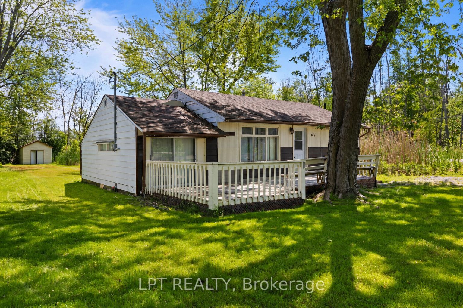 815 Paradise Drive, Georgina, ON L0E 1S0 photo 4