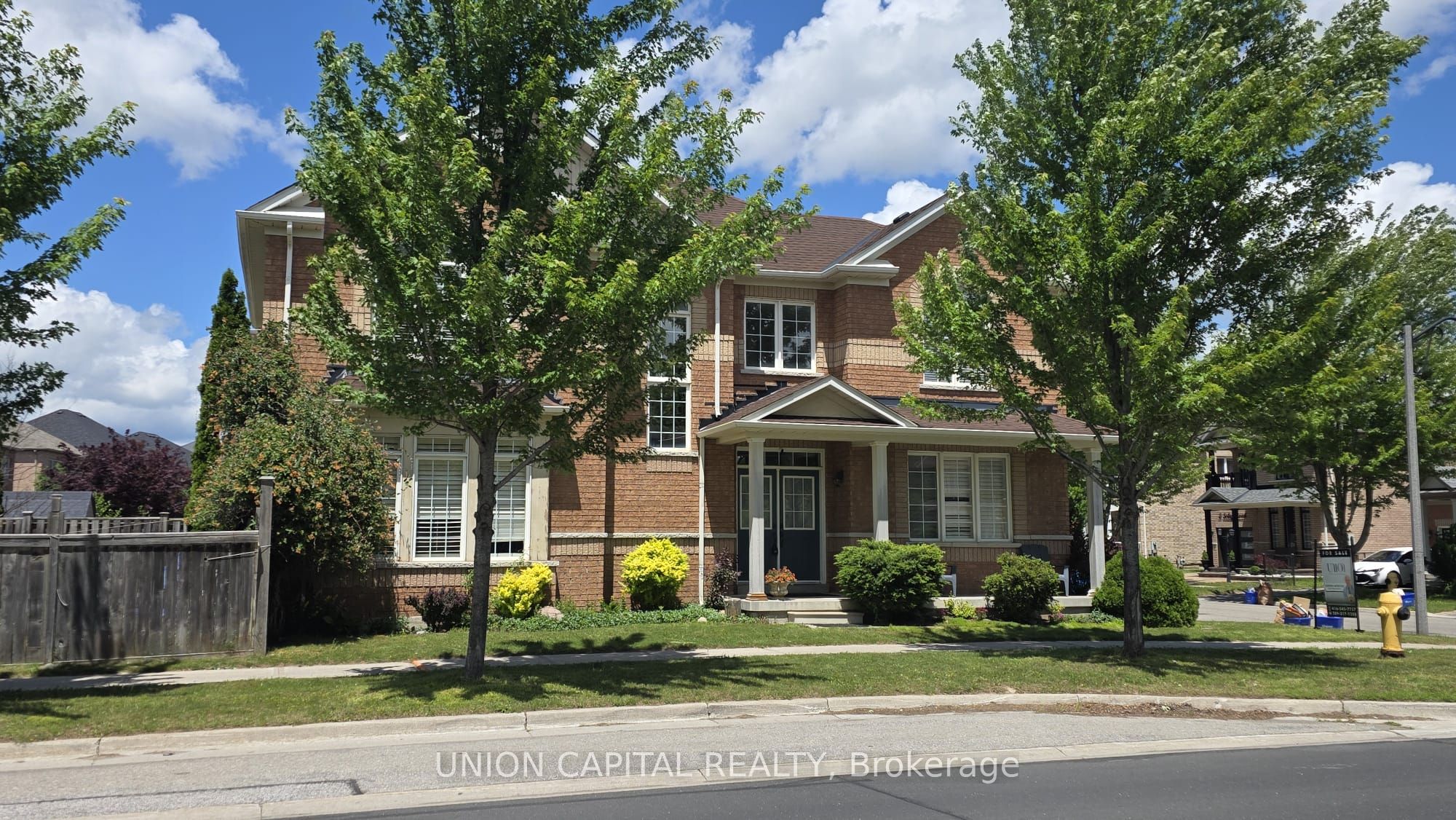 2 Solace Road, Markham, ON L6E 0A3