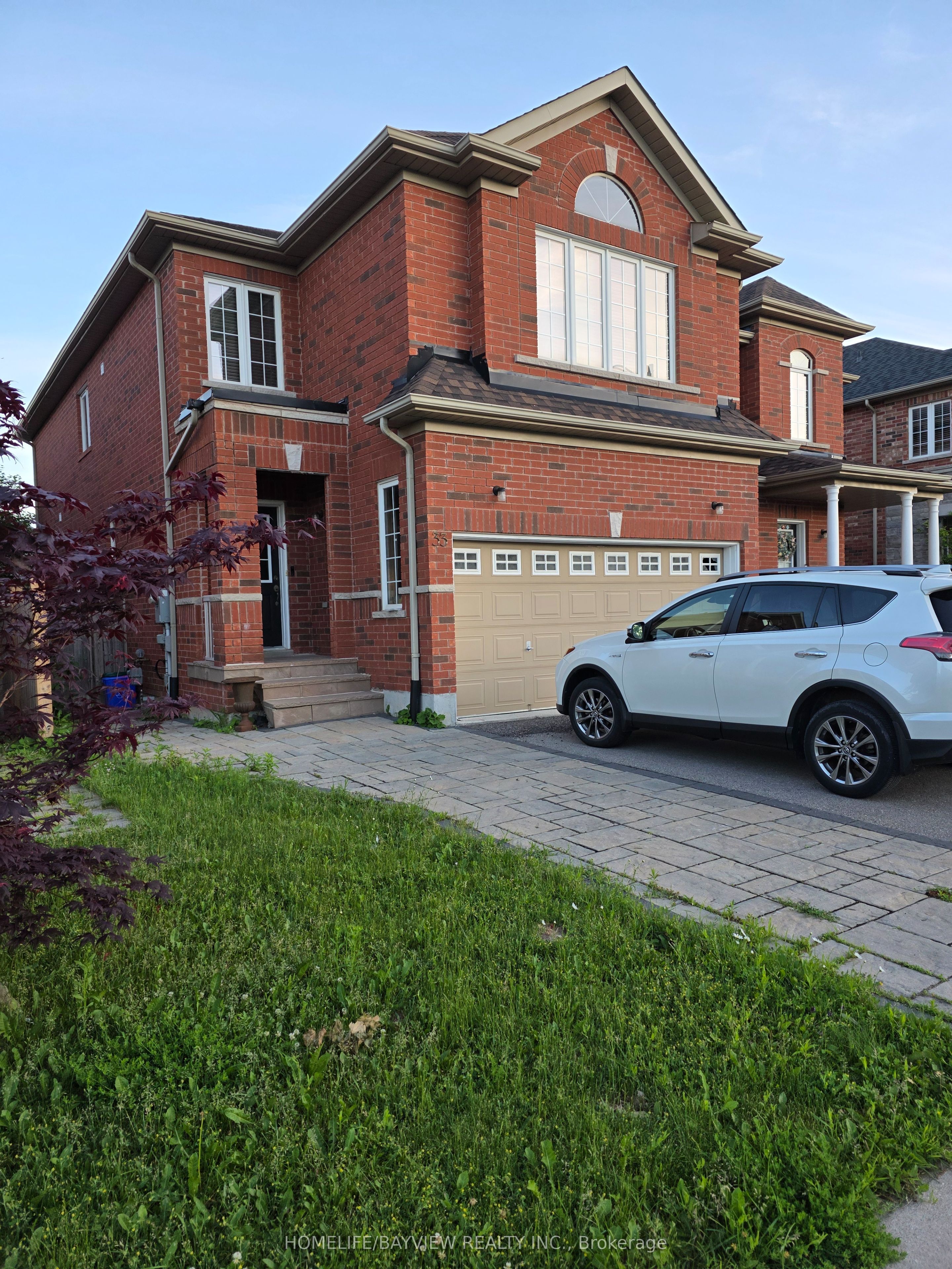33 Aikenhead Avenue Main & 2nd, Richmond Hill, ON L4S 0A8 photo 2