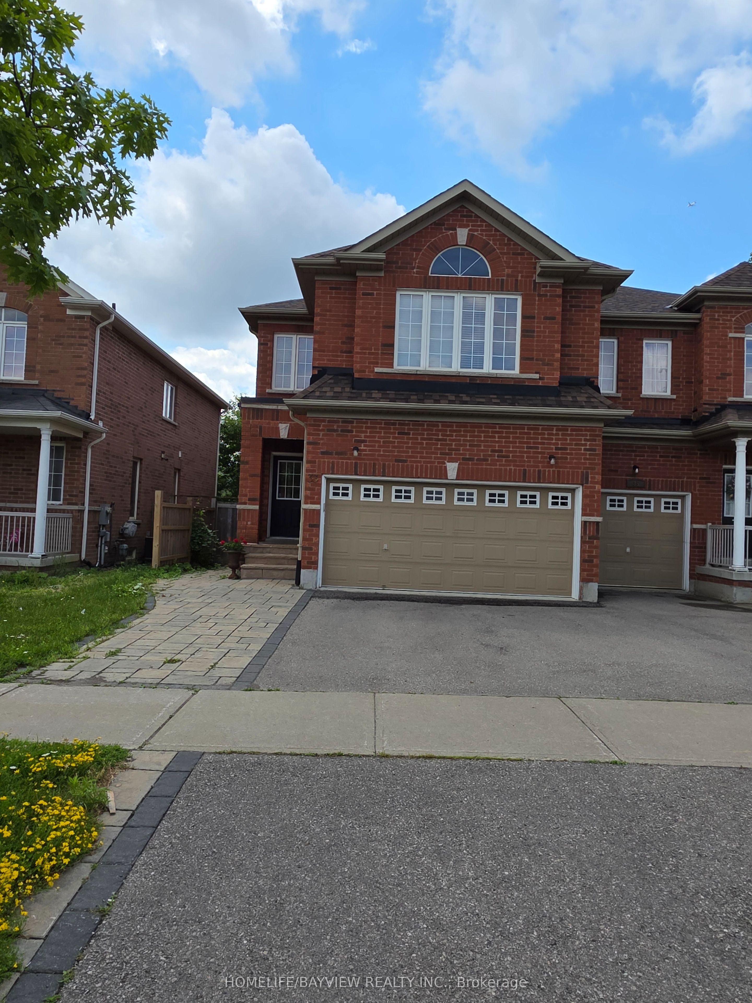 33 Aikenhead Avenue Main & 2nd, Richmond Hill, ON L4S 0A8 photo 4