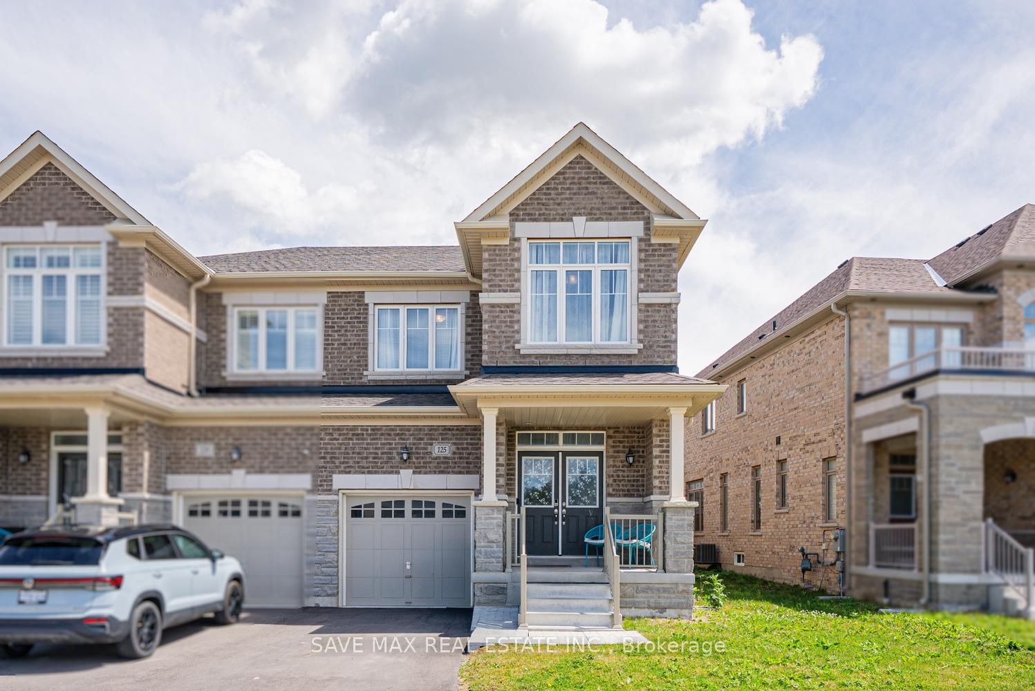125 Jonkman Boulevard, Bradford West Gwillimbury, ON L3Z 4J9 photo 2