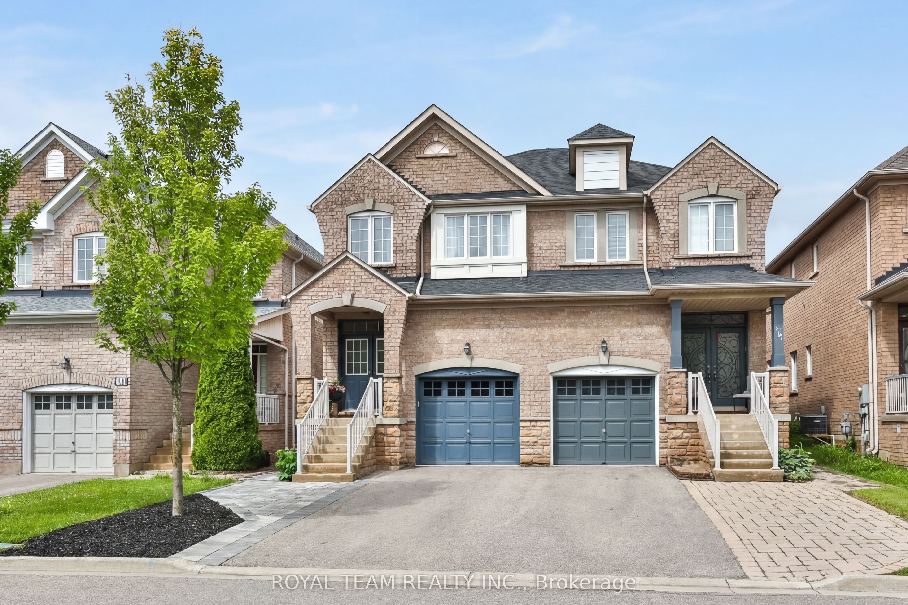 12 Spring Arbour Road, Vaughan, ON L4J 0B7 photo 2