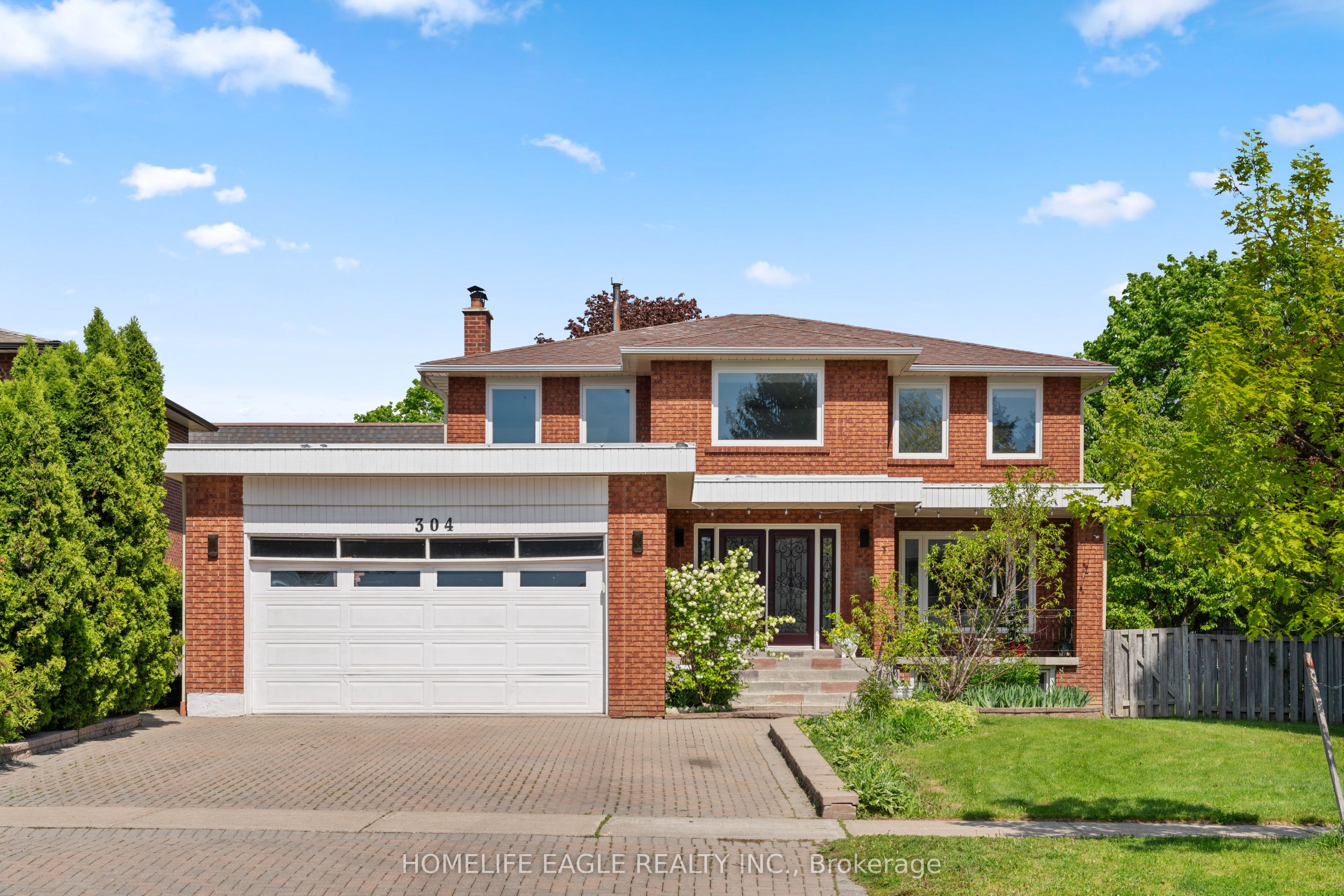 304 Firglen Ridge, Vaughan, ON L4L 1N7