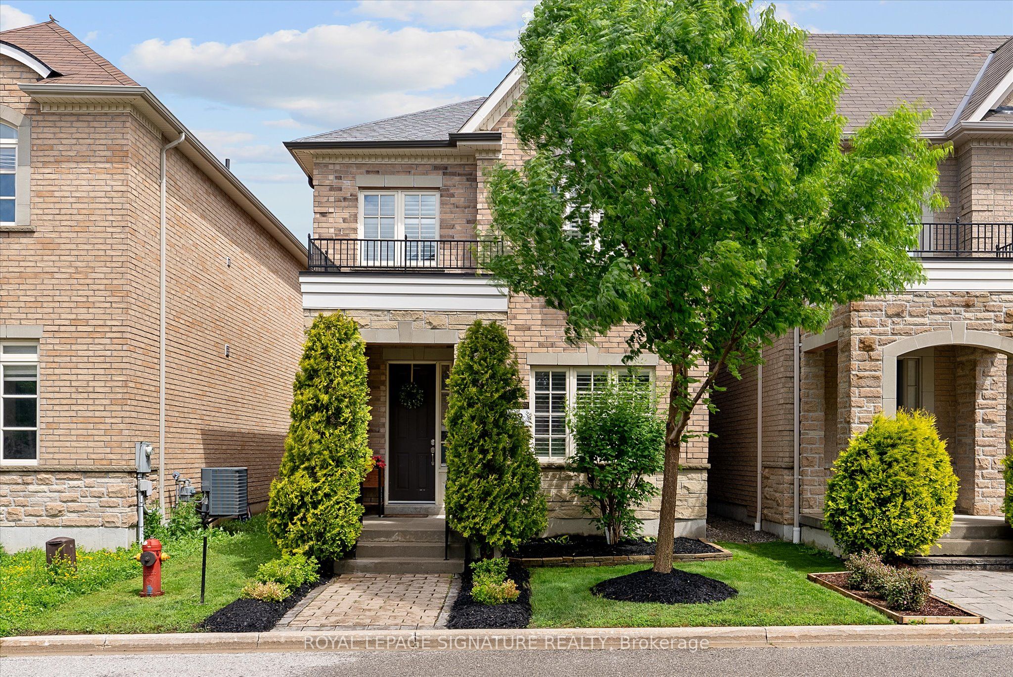 6 Mayapple Lane, Richmond Hill, ON L4E 1B8 photo 3