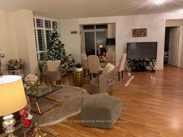 9225 Jane Street 1016, Vaughan, ON L6A 0J7 photo 4