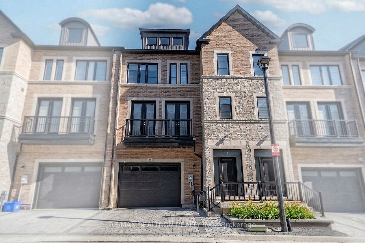 260 Eagle Street 18, Newmarket, ON L3Y 1K1 photo 2