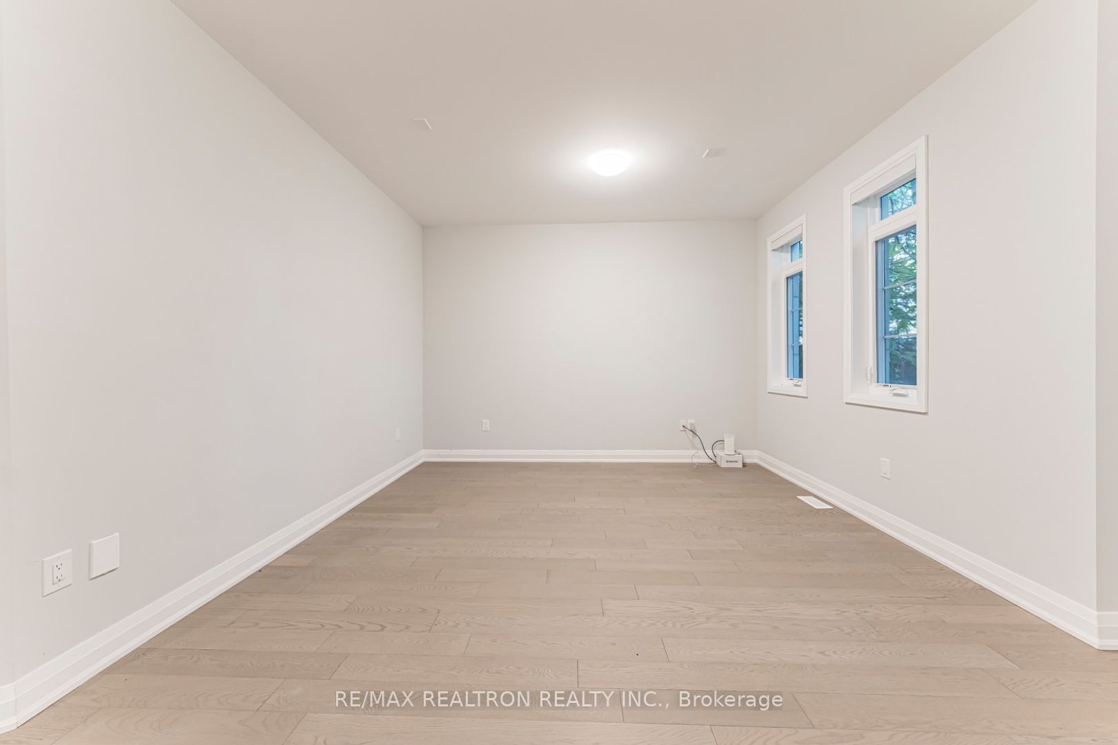 260 Eagle Street 18, Newmarket, ON L3Y 1K1 photo 3