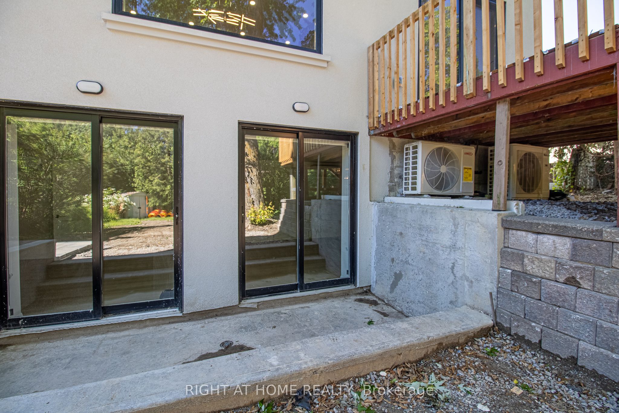 88 Highland Park Boulevard 2, Markham, ON L3T 1B5